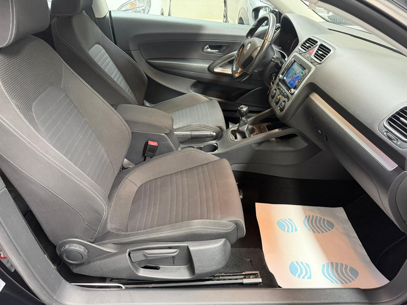 Volkswagen Scirocco Scirocco 1.4 TSI — photo 8