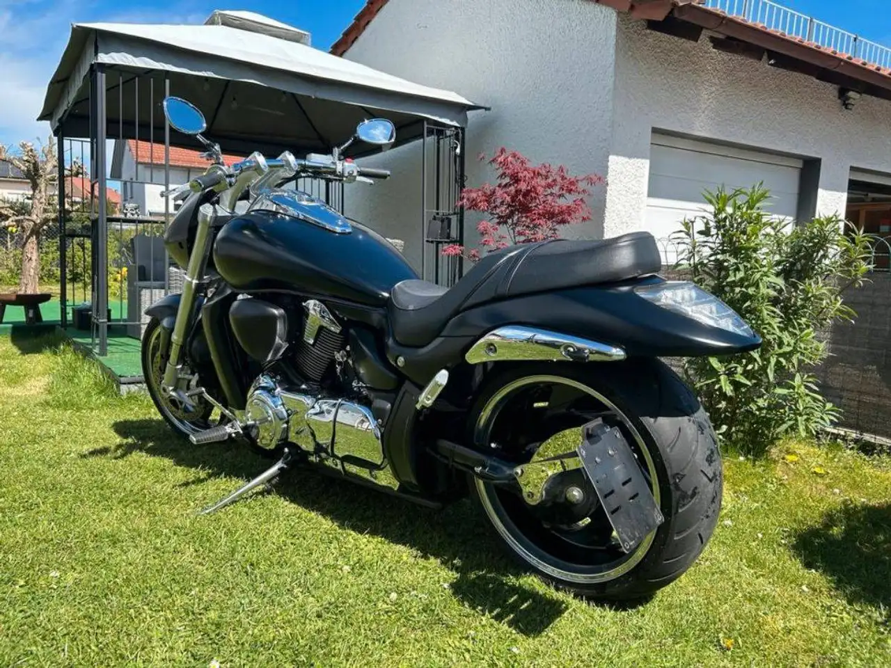 Suzuki VZR 1800