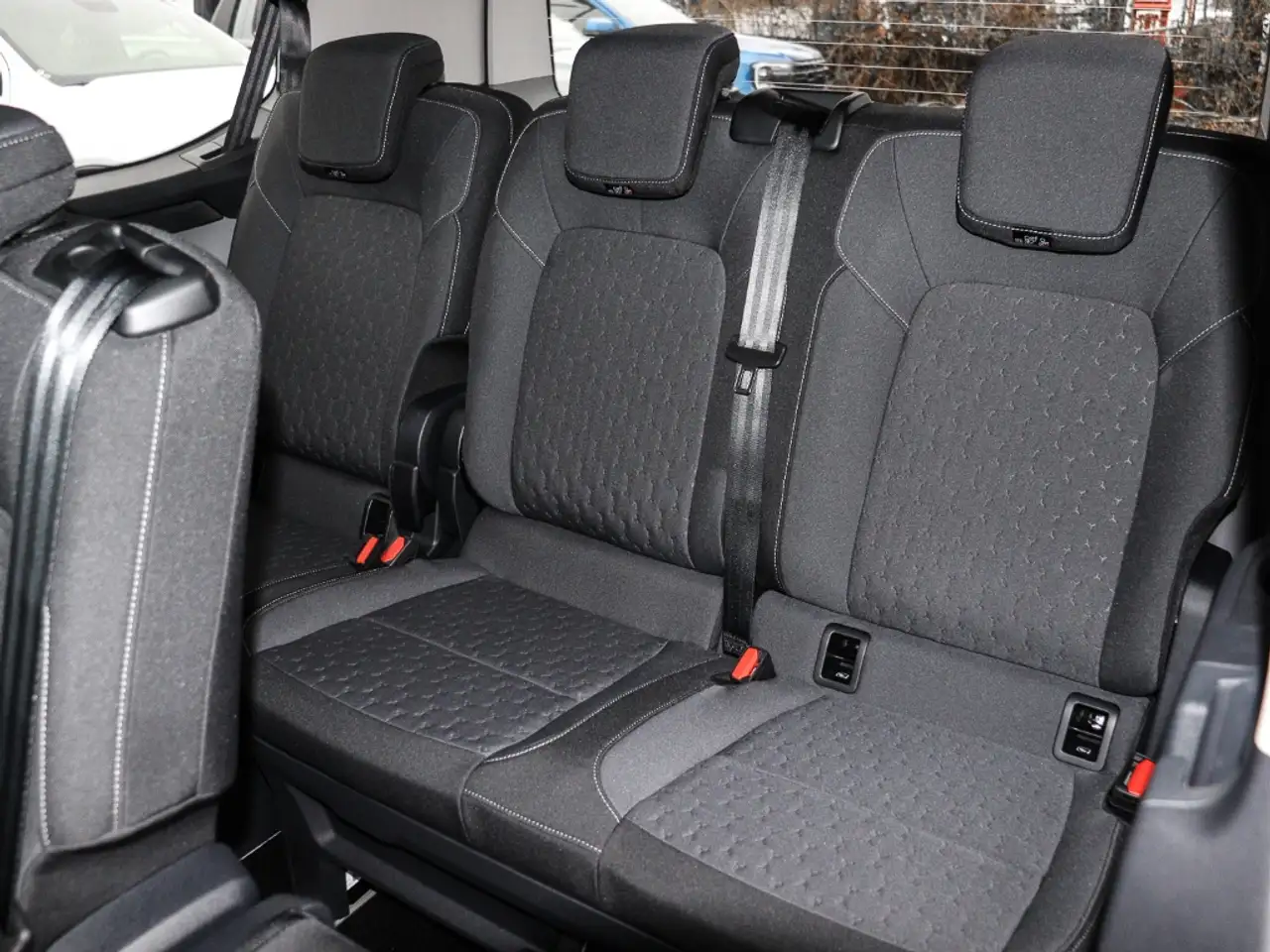 Ford Tourneo Custom Titanium L1 170PS Auto. B&O Techno 5 2x Schiebetür 11
