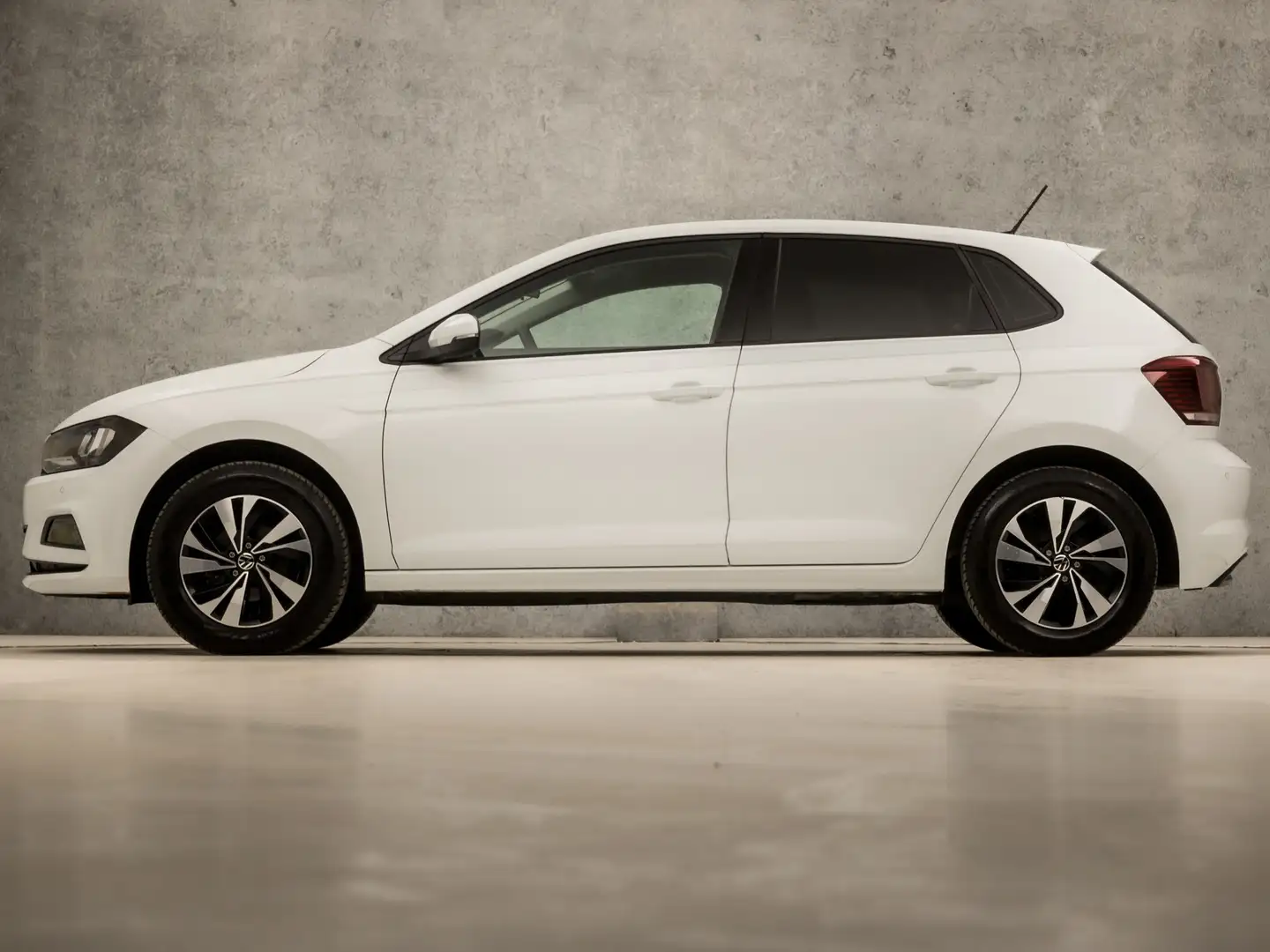 Volkswagen Polo 1.0 Sportline (APPLE CARPLAY, PARKEERSENSOREN, GET Blanc - 2