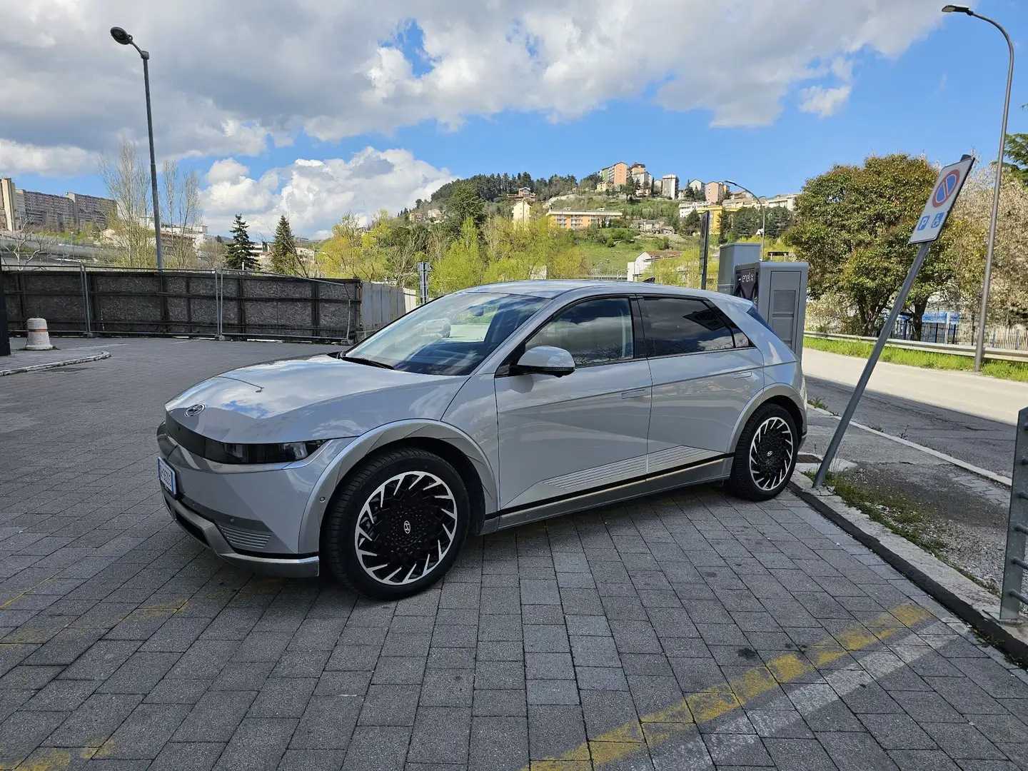 Hyundai IONIQ 5 72,6 kWh Evolution awd Szürke - 1