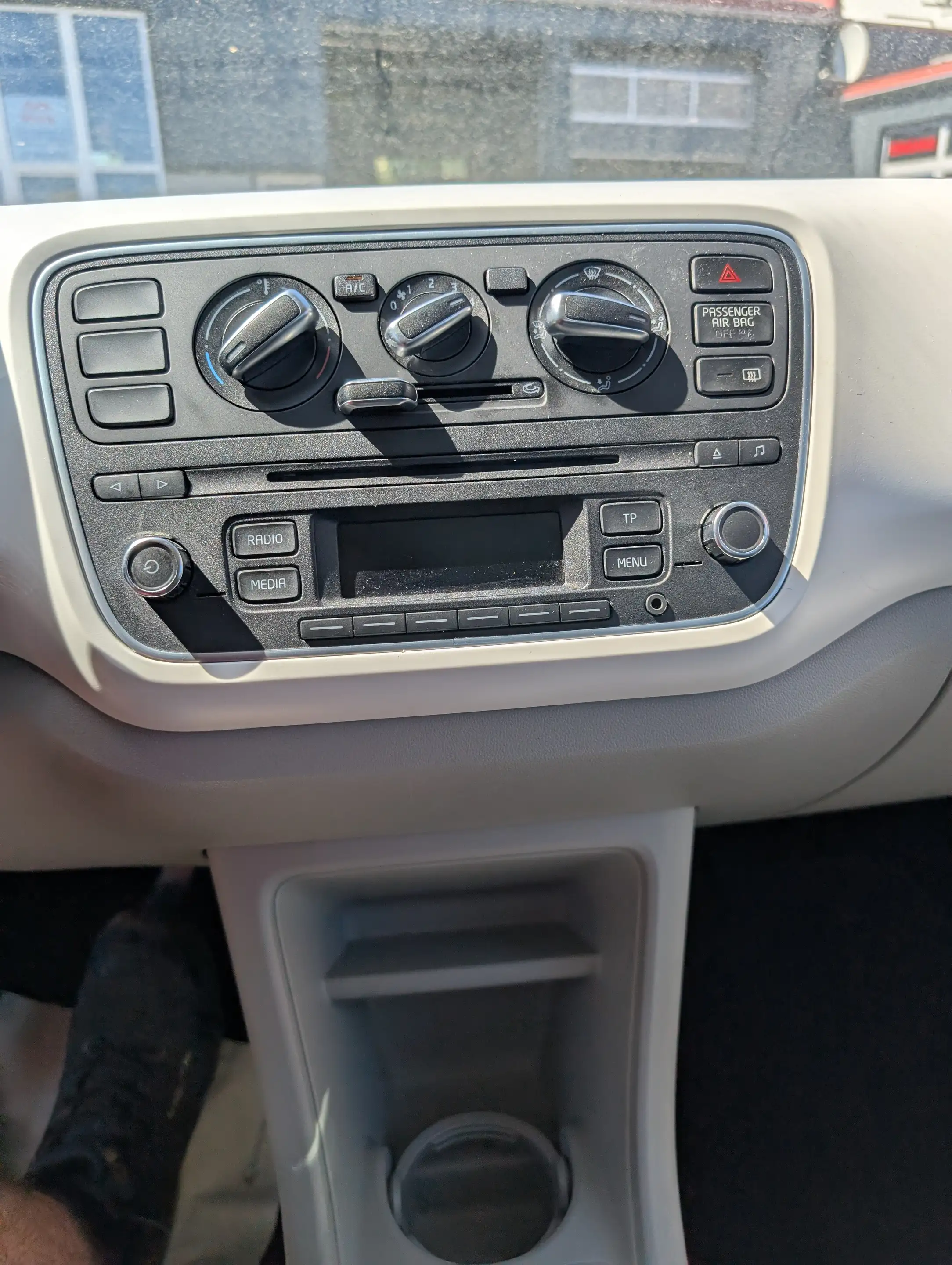 SEAT Mii Style Salsa — photo 11