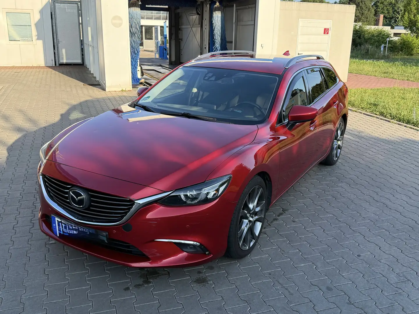 Mazda 6 Kombi SKYACTIV-D 175 Drive i-ELOOP AWD Sports-Line - 1
