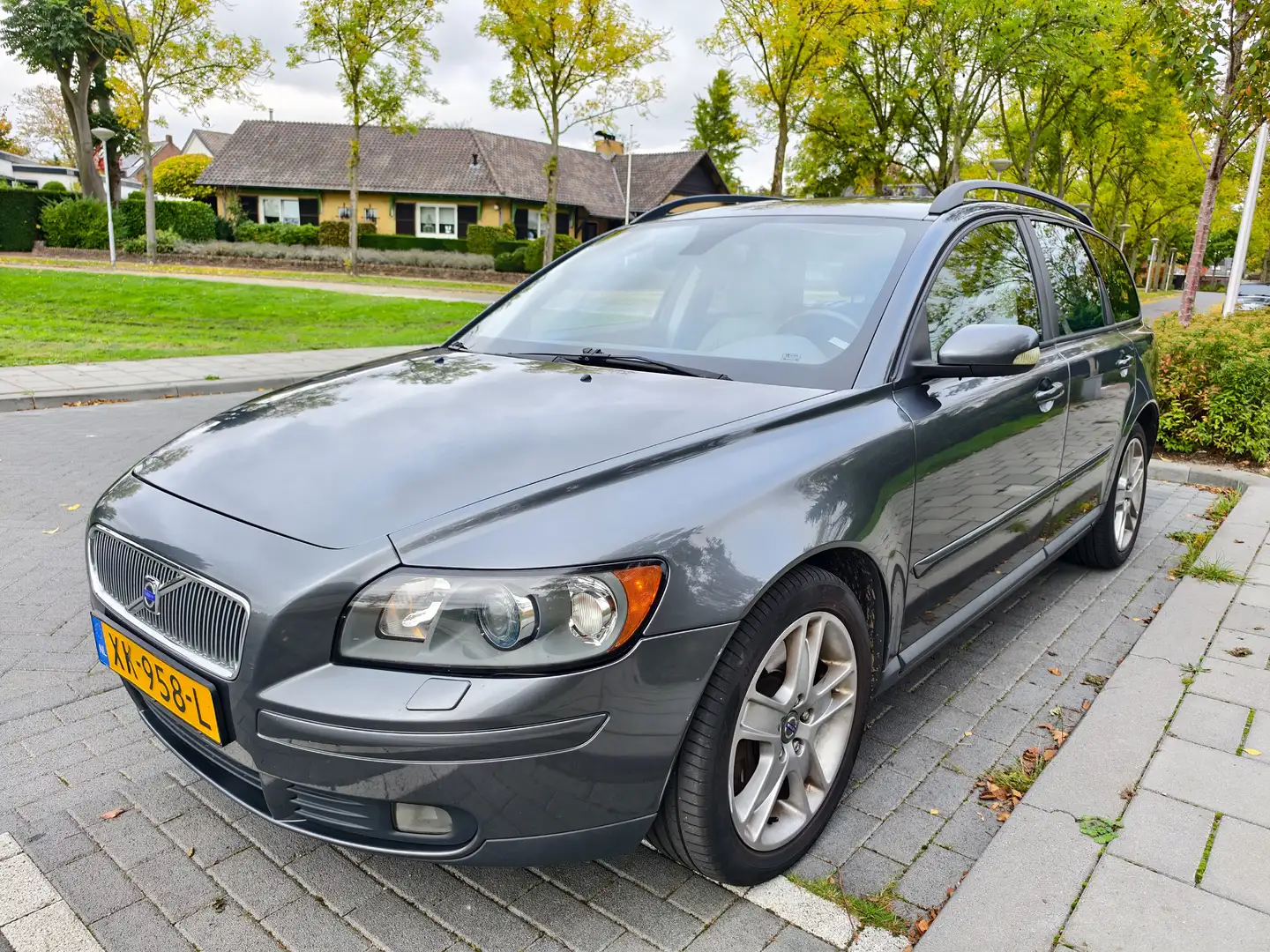 Volvo V50 T5 Grijs - 1