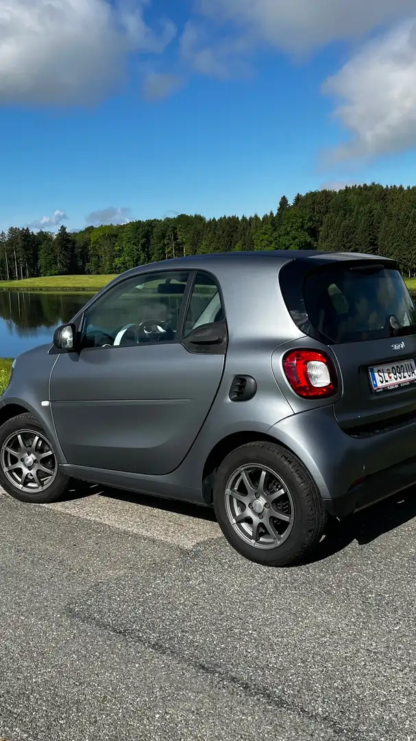 smart forTwo 451/5310G0/DZBAA200 Grau - 2