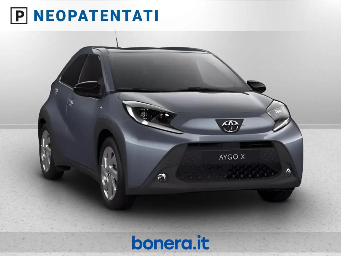 Toyota Aygo X 1.0 Active 72cv s-cvt Grigio - 2