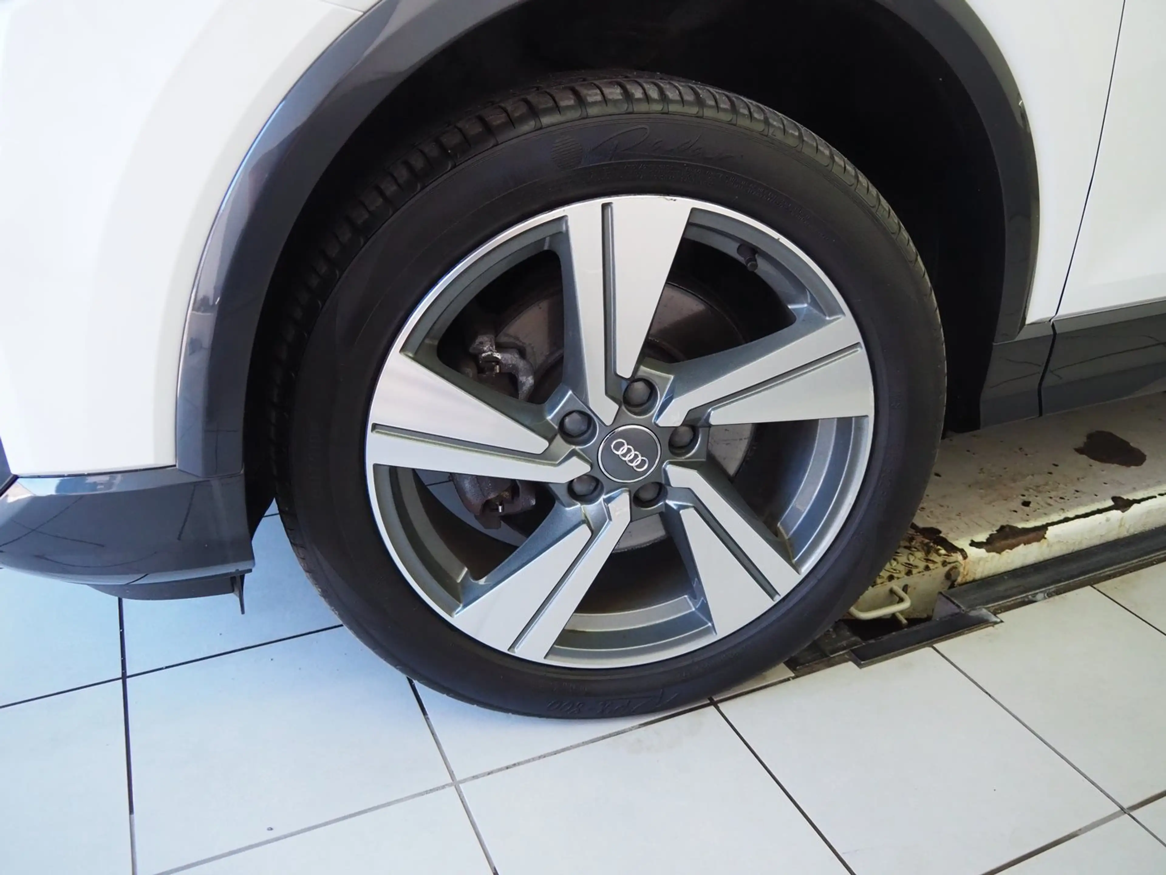 Audi Q2 1.6 TDI Sport — photo 4