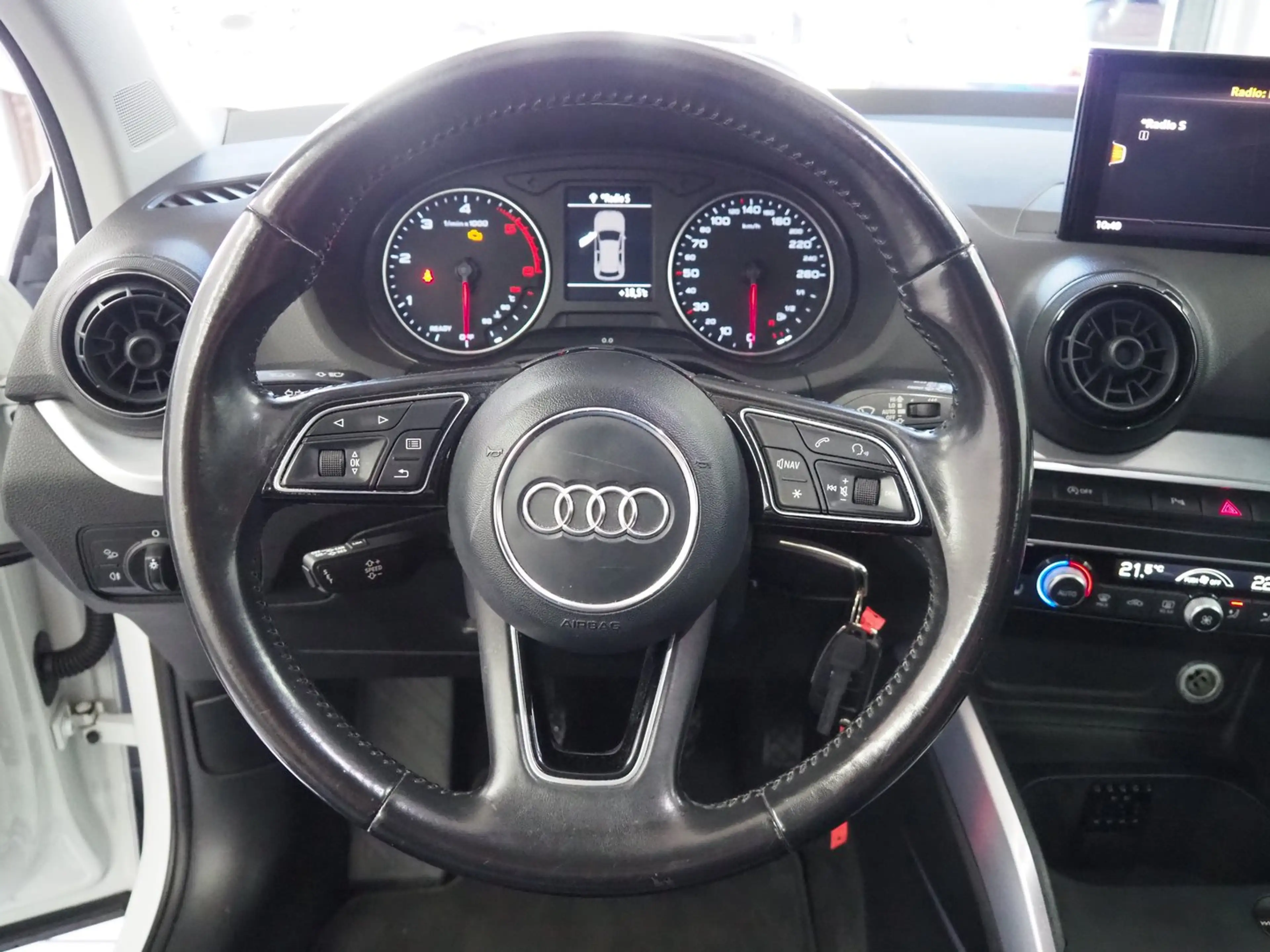 Audi Q2 1.6 TDI Sport — photo 10