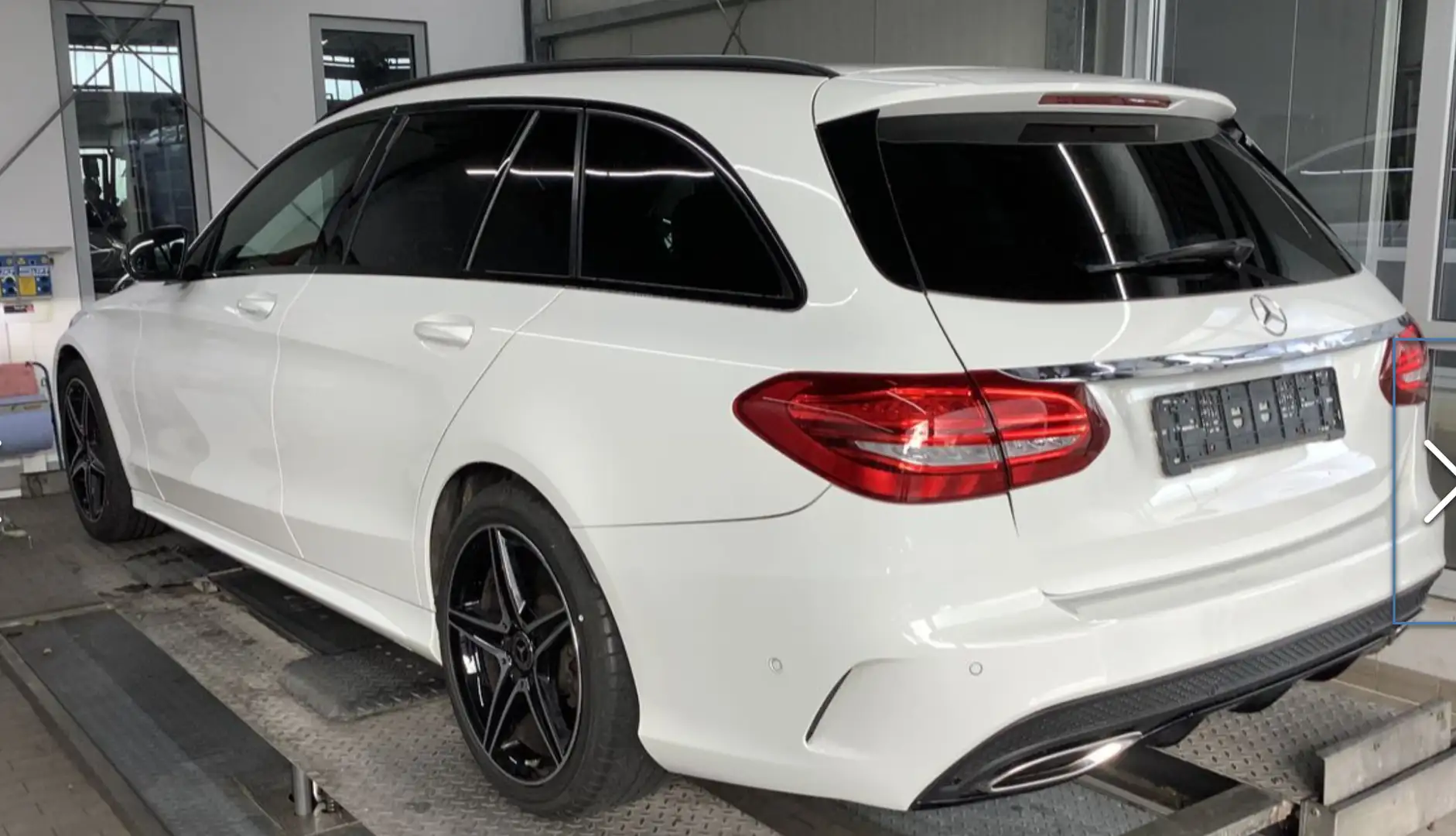 Mercedes-Benz C 300 T*AMG*NIGHT PAKET*9-GANG* Wit - 2