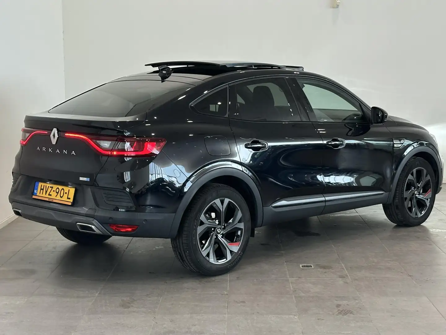 Renault Arkana 1.6 E-Tech Hybrid 145 R.S. Line | Elektrisch glaze Zwart - 2