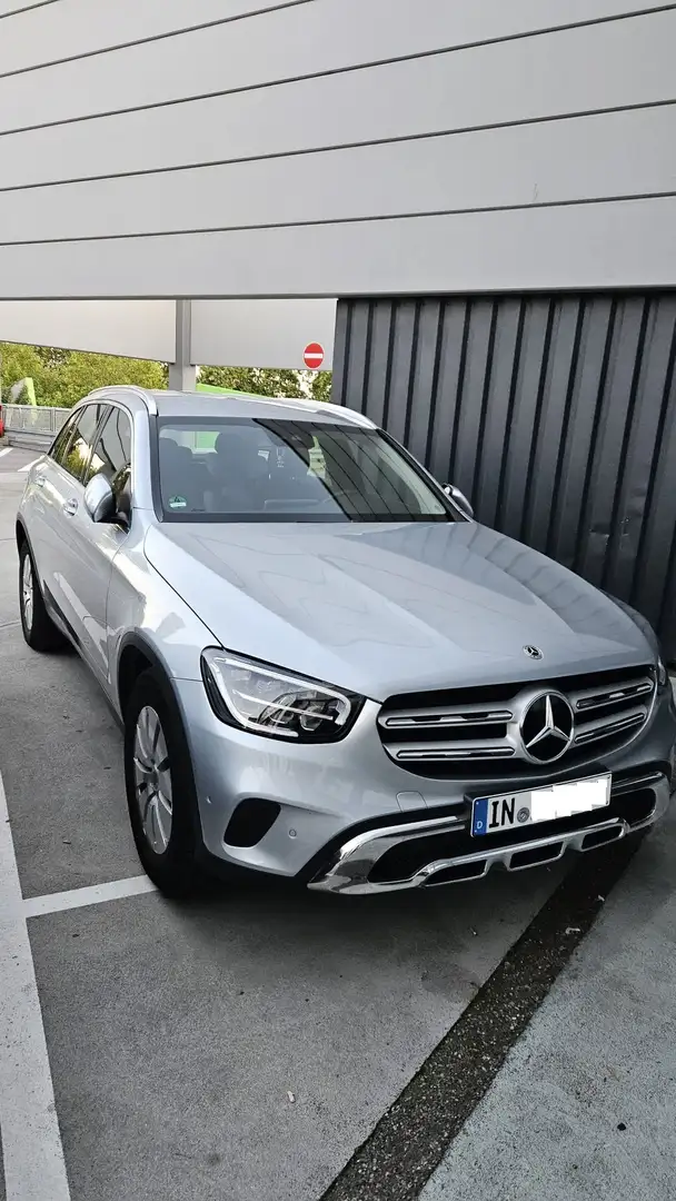Mercedes-Benz GLC 200 GLC 200 4Matic 9G-TRONIC Silber - 1
