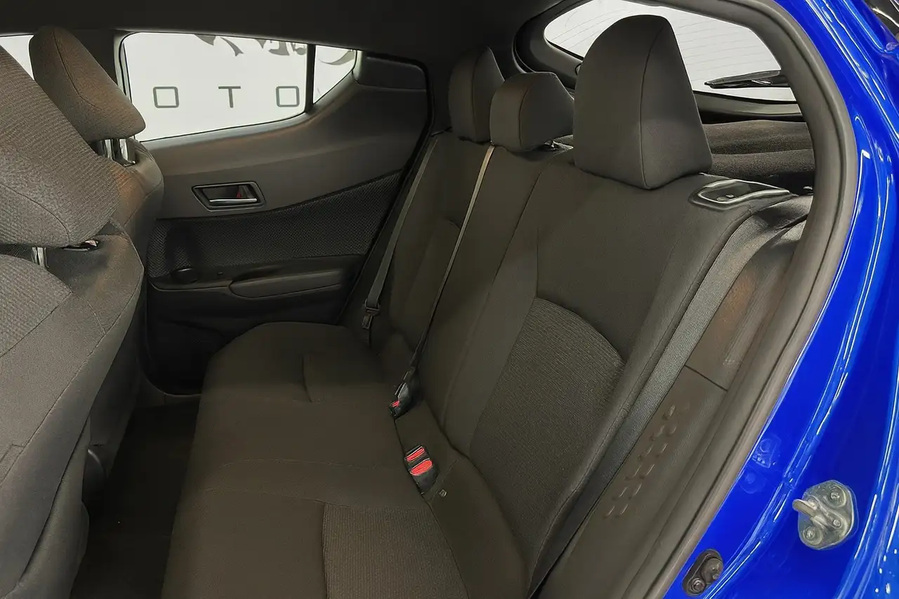Toyota C-HR снимка Toyota C-HR