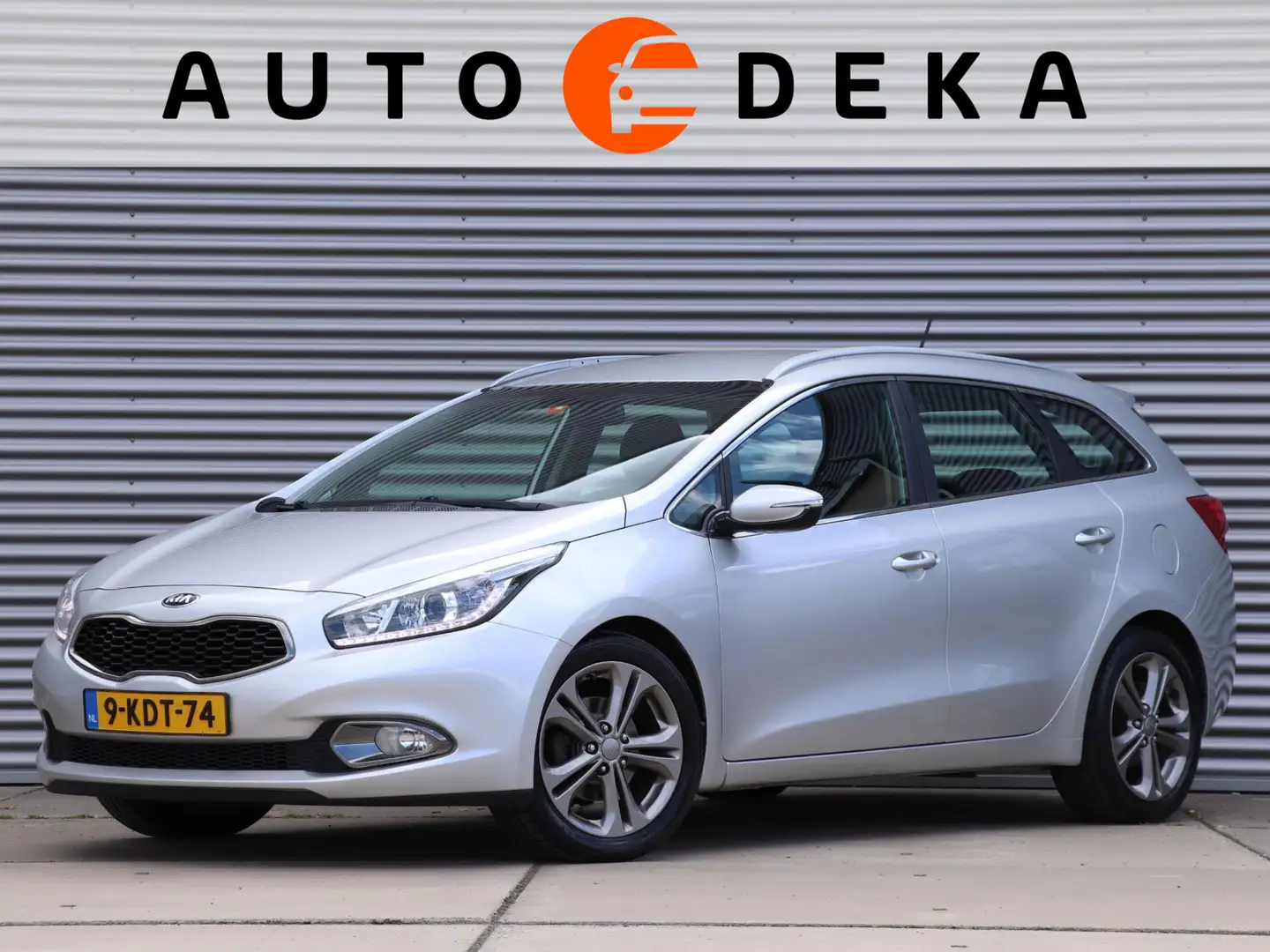 Kia Ceed SW / cee'd SW Sportswagon 1.6 GDI Plus Pack *Navigatie*Klimaatre Gris - 1