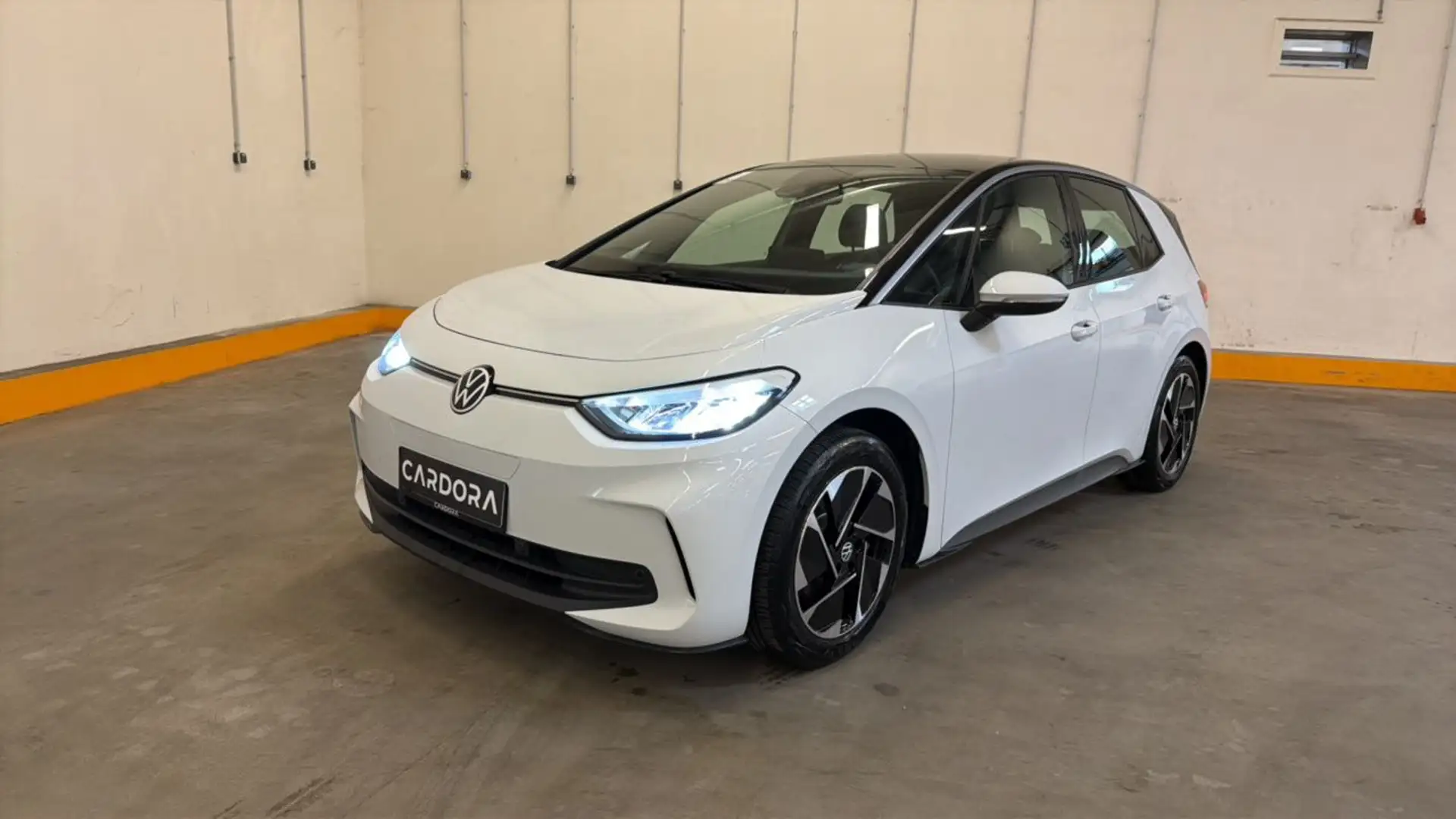 Volkswagen ID.3 Pro 58kWh LED*RADAR*NAVI*SHZ*PDC Weiß - 2