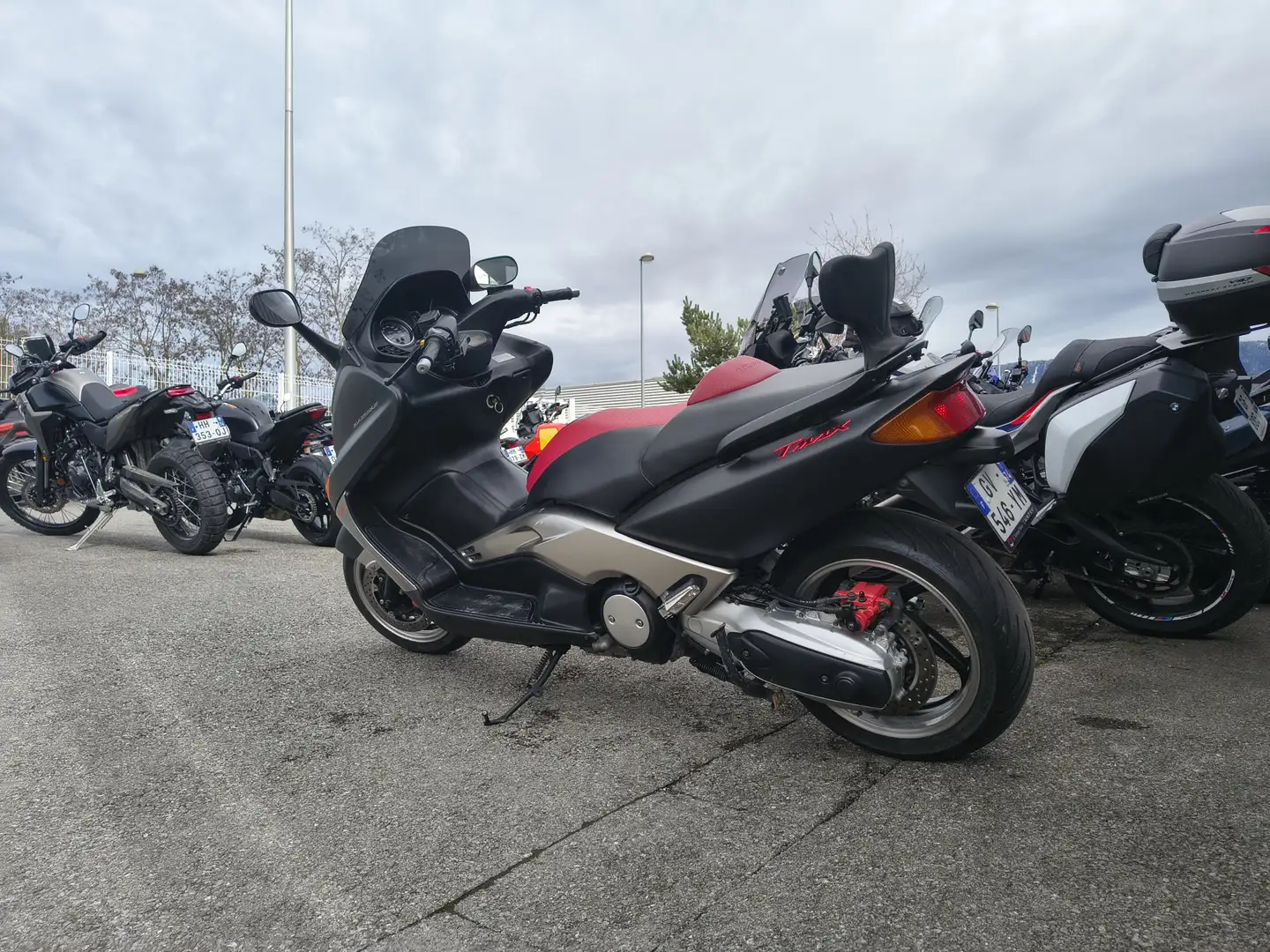 Yamaha TMAX 500 Negro - 2