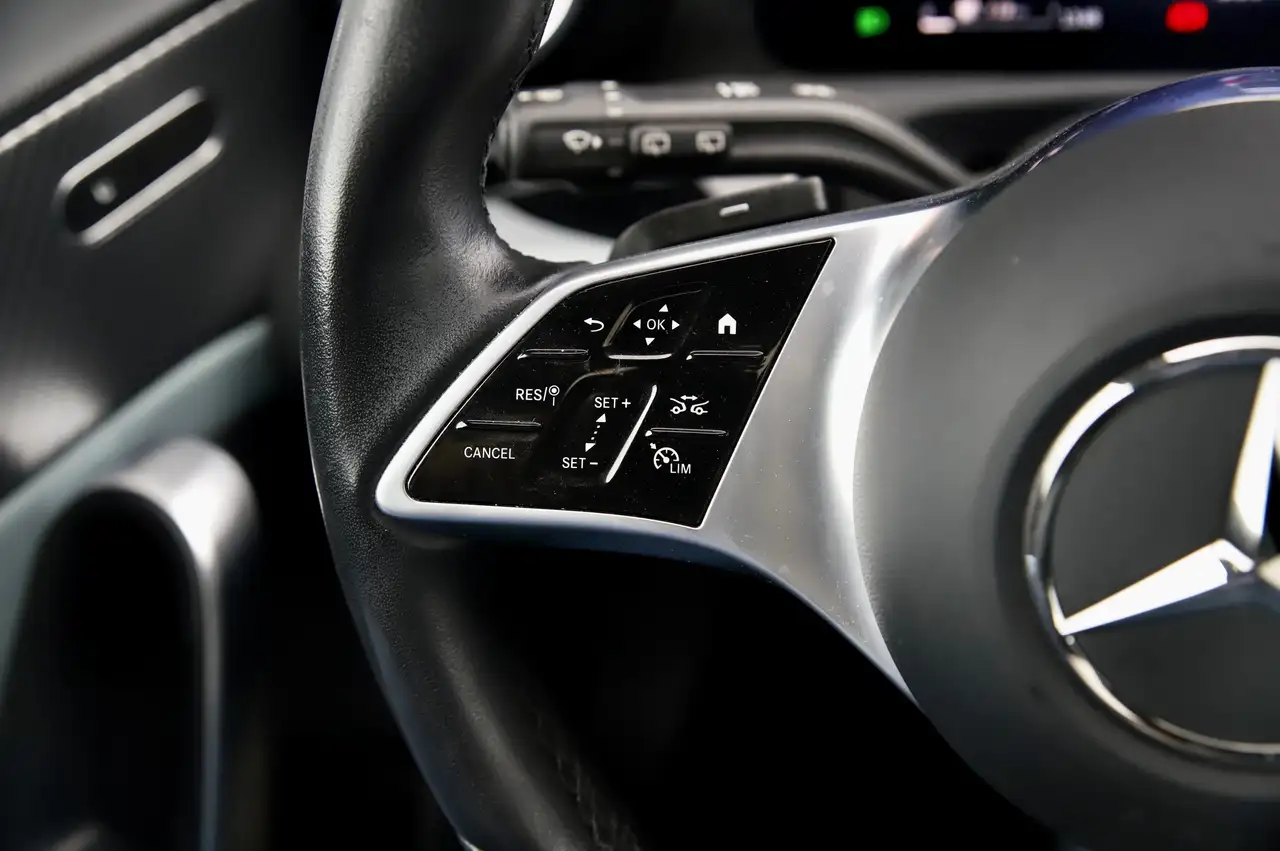 Mercedes-Benz A-Class Business Line Camera CarPlay Adaptive LED Navi ..., миниатюра 16