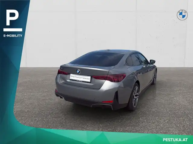 BMW I4 view 4