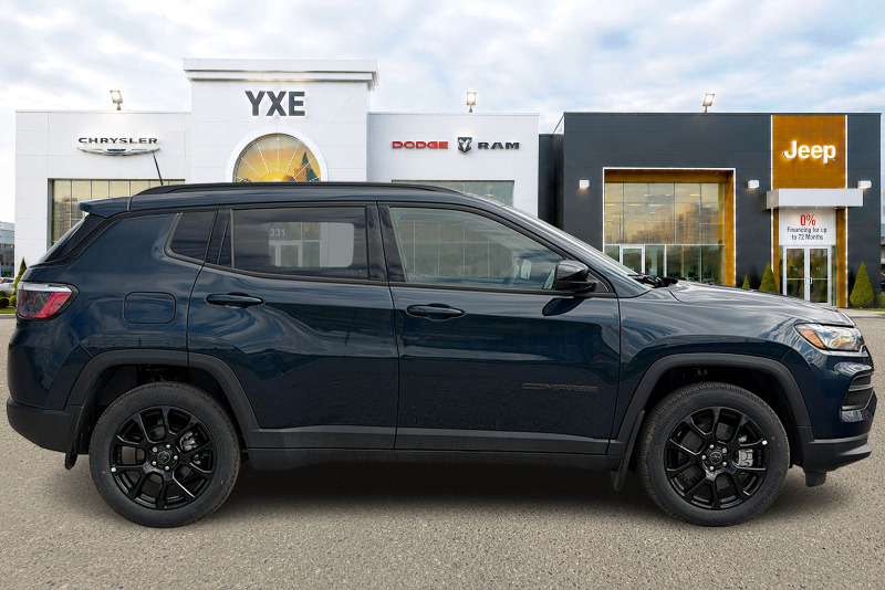 2026 Jeep Compass — photo 4