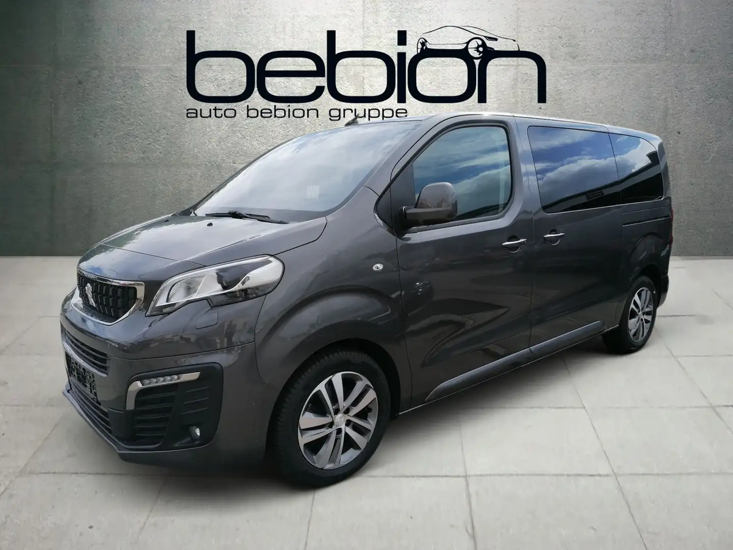 Peugeot Traveller 2.0 BlueHDi 180 FAP L2 Allure ACC PDC Grijs - 2