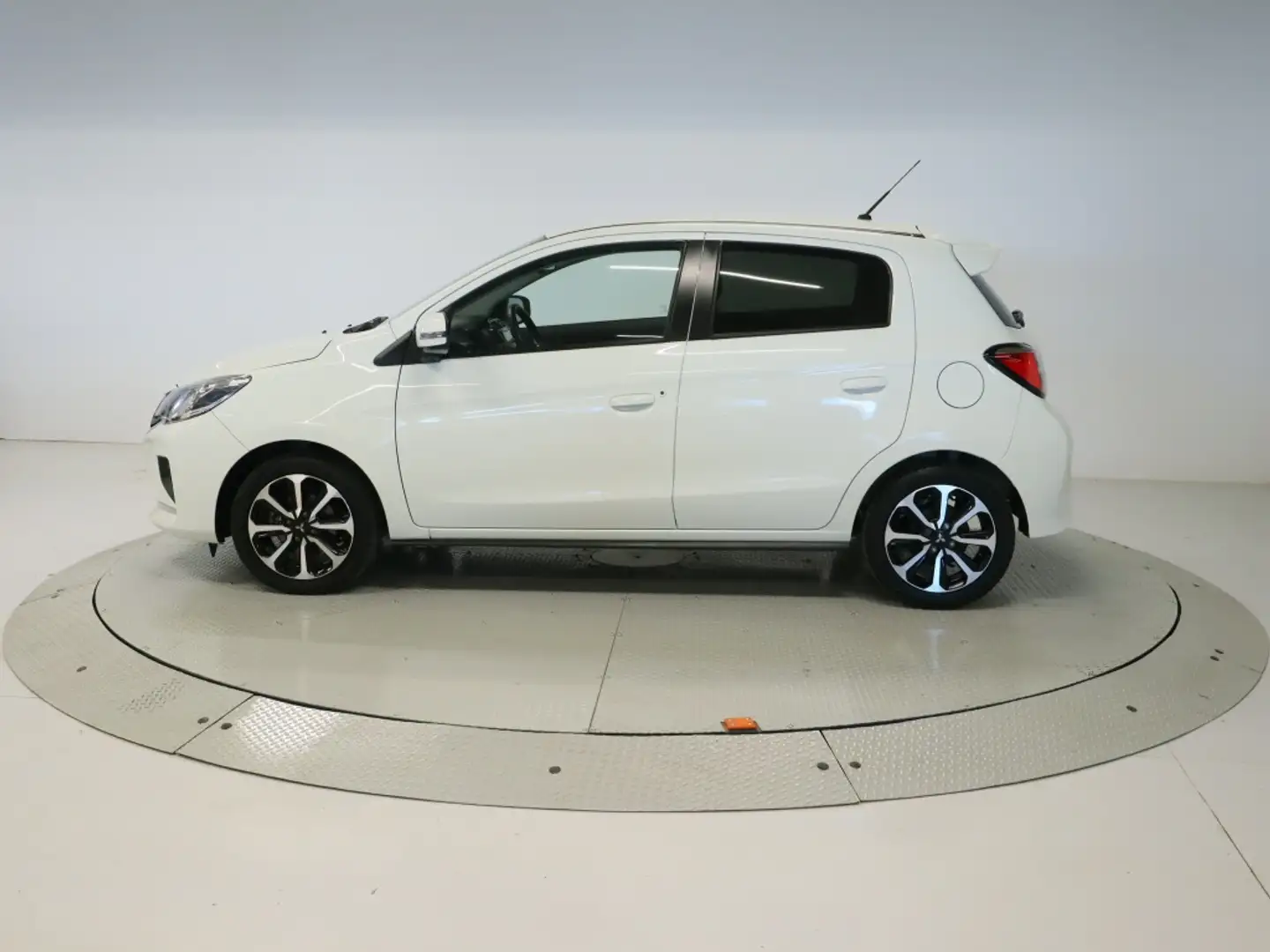 Mitsubishi Space Star 1.2 120 MPI KAITEKI 71 5P Blanc - 2
