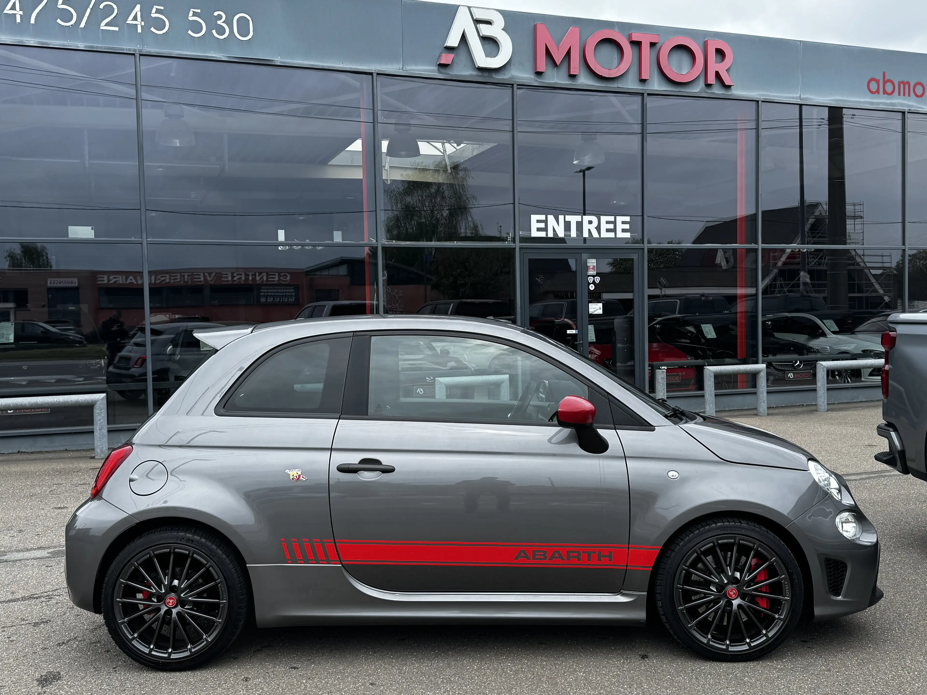 Abarth 695 695 1.4 T-Jet 1er main 180cv — photo 5