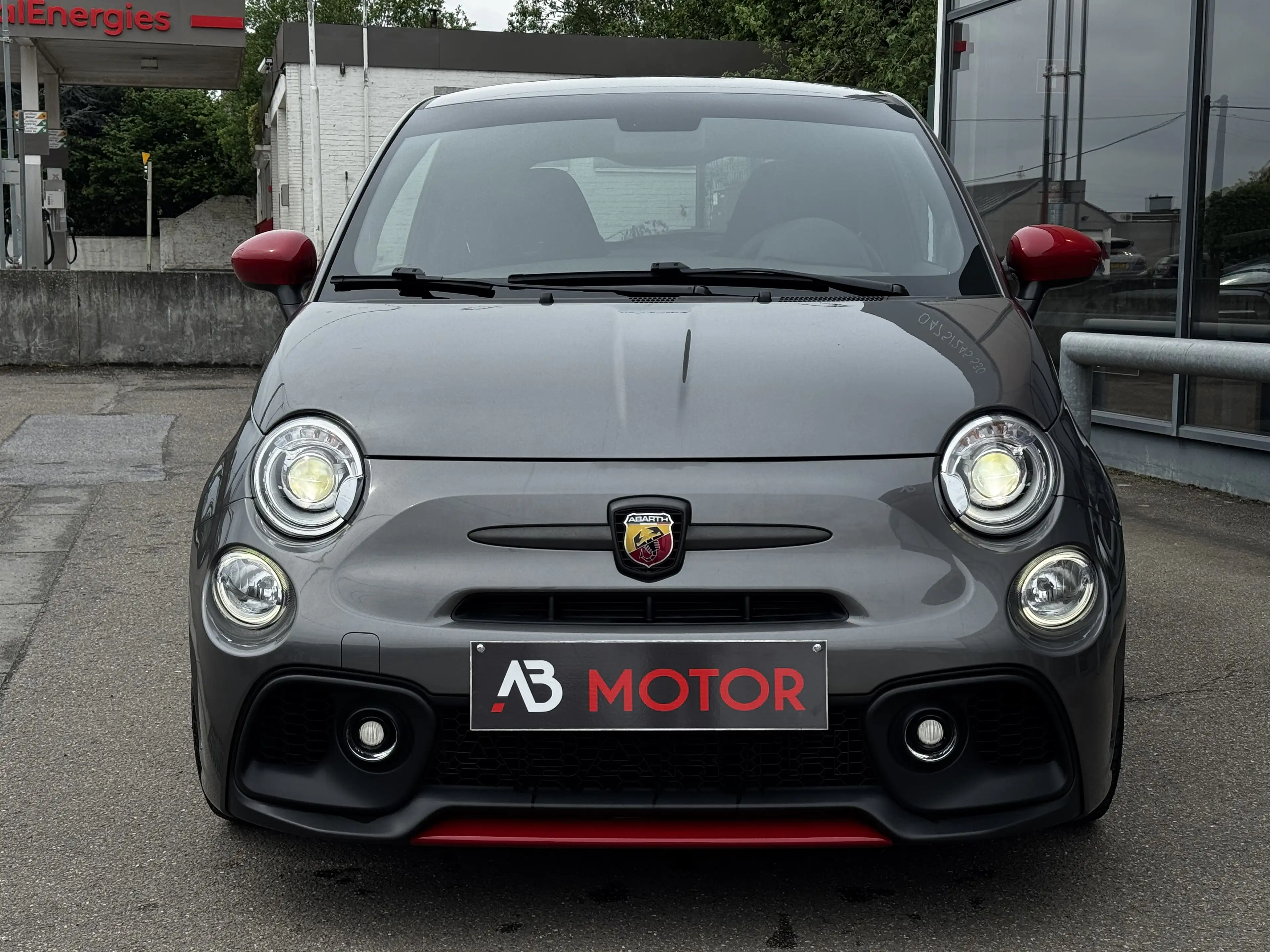 Abarth 695 695 1.4 T-Jet 1er main 180cv — photo 6