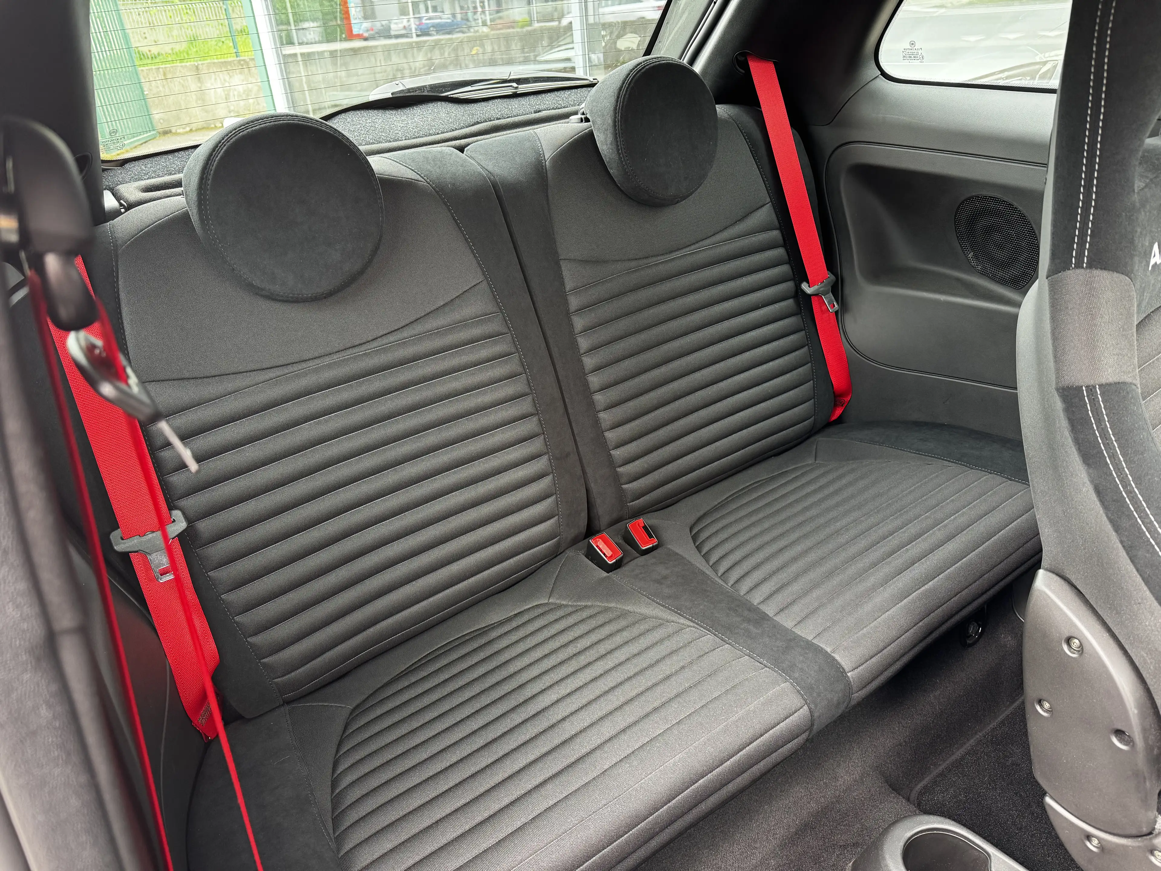 Abarth 695 695 1.4 T-Jet 1er main 180cv — photo 12