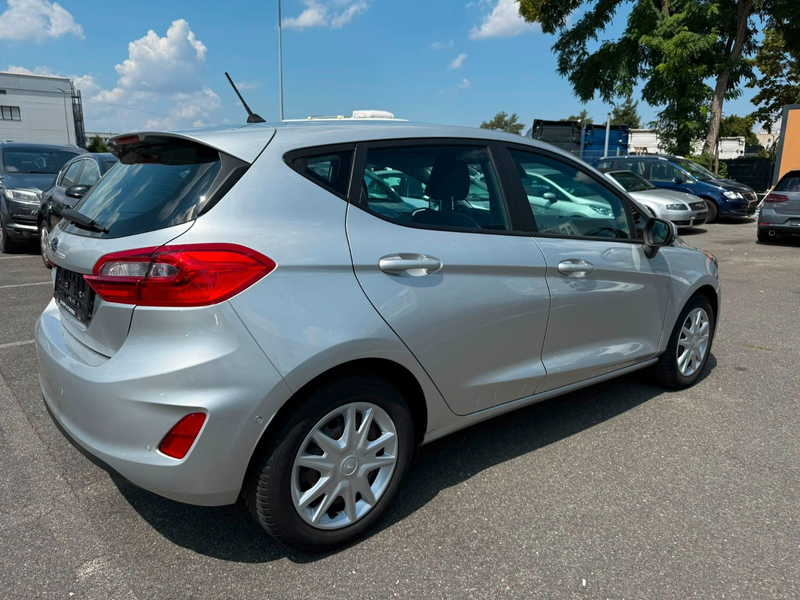 Ford Fiesta Cool & Connect Kamera — photo 4