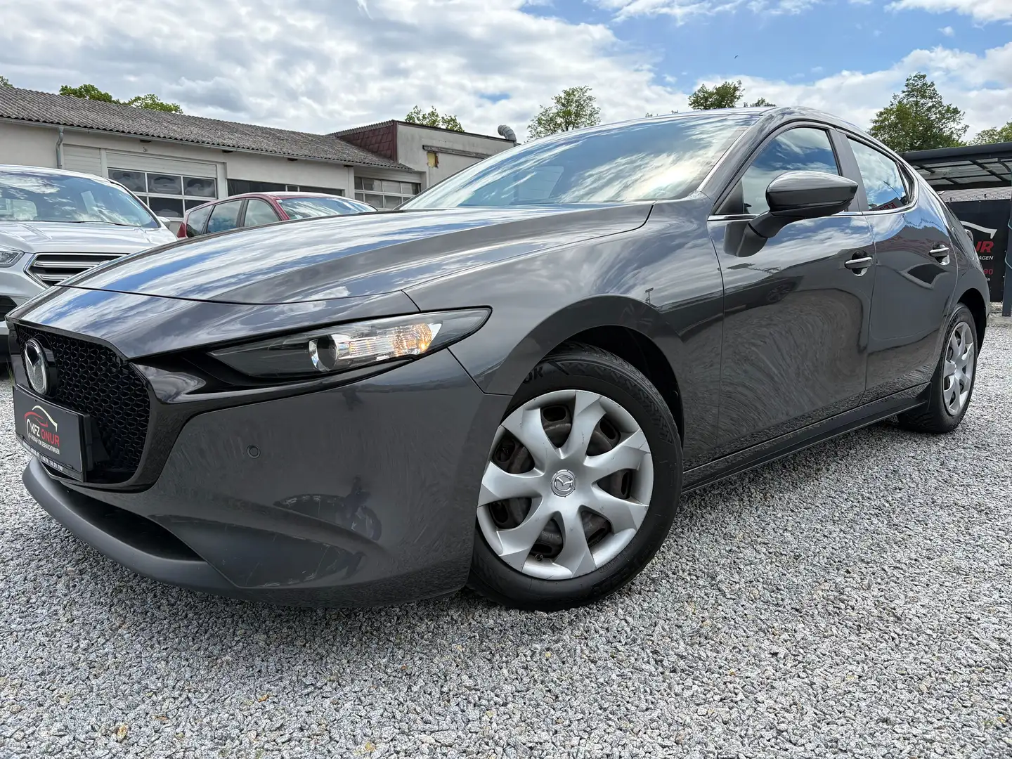Mazda 3 Mazda 3 Skyactiv-D116 Comfort*NAVI*RFK*TOP ZUSTAND Grau - 1