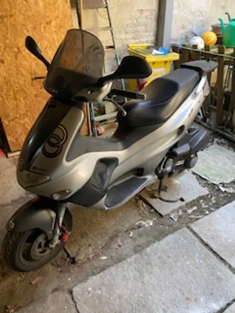 Gilera Runner 125 125 VX Gris - 2