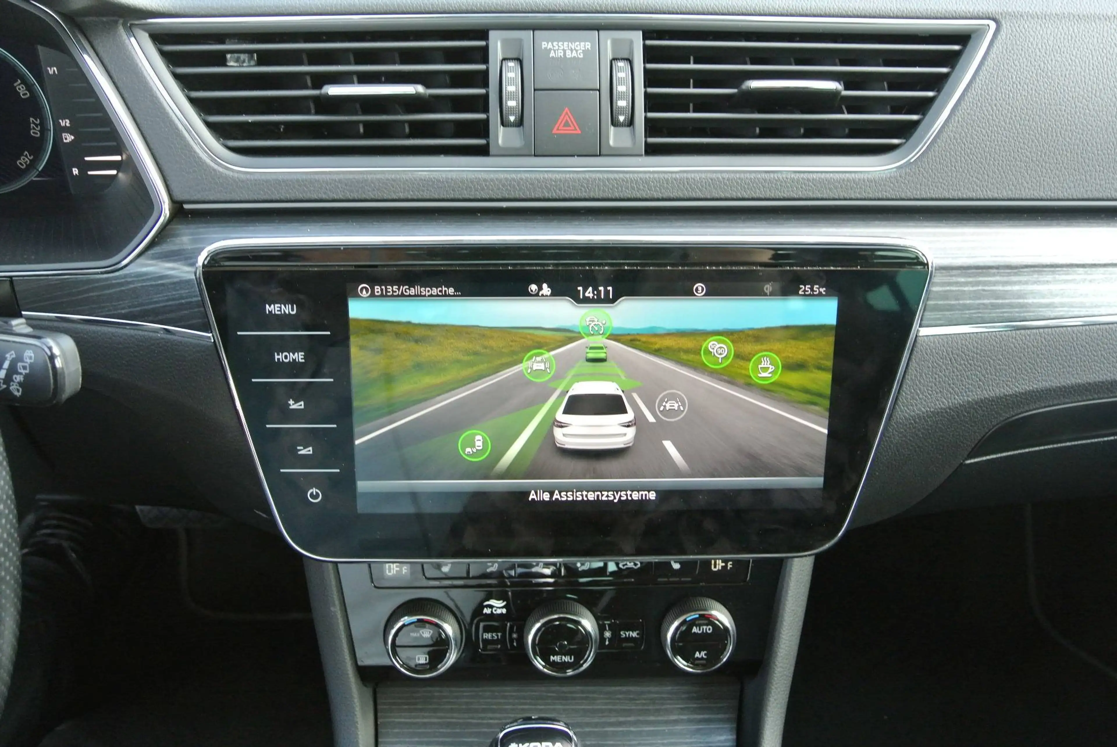 Skoda Superb Kombi 2.0 TDI DSG Style  ** LED * NAVI * KAMERA — photo 14