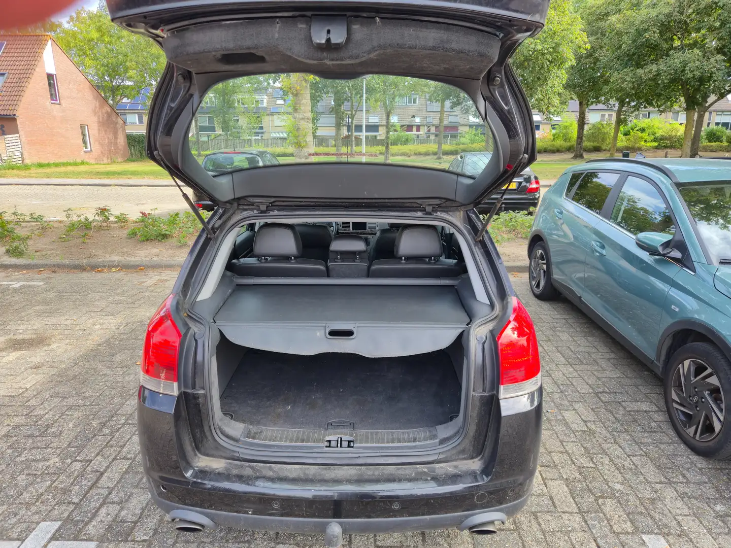 Opel Signum Signum 2.2-16V Elegance Negro - 1