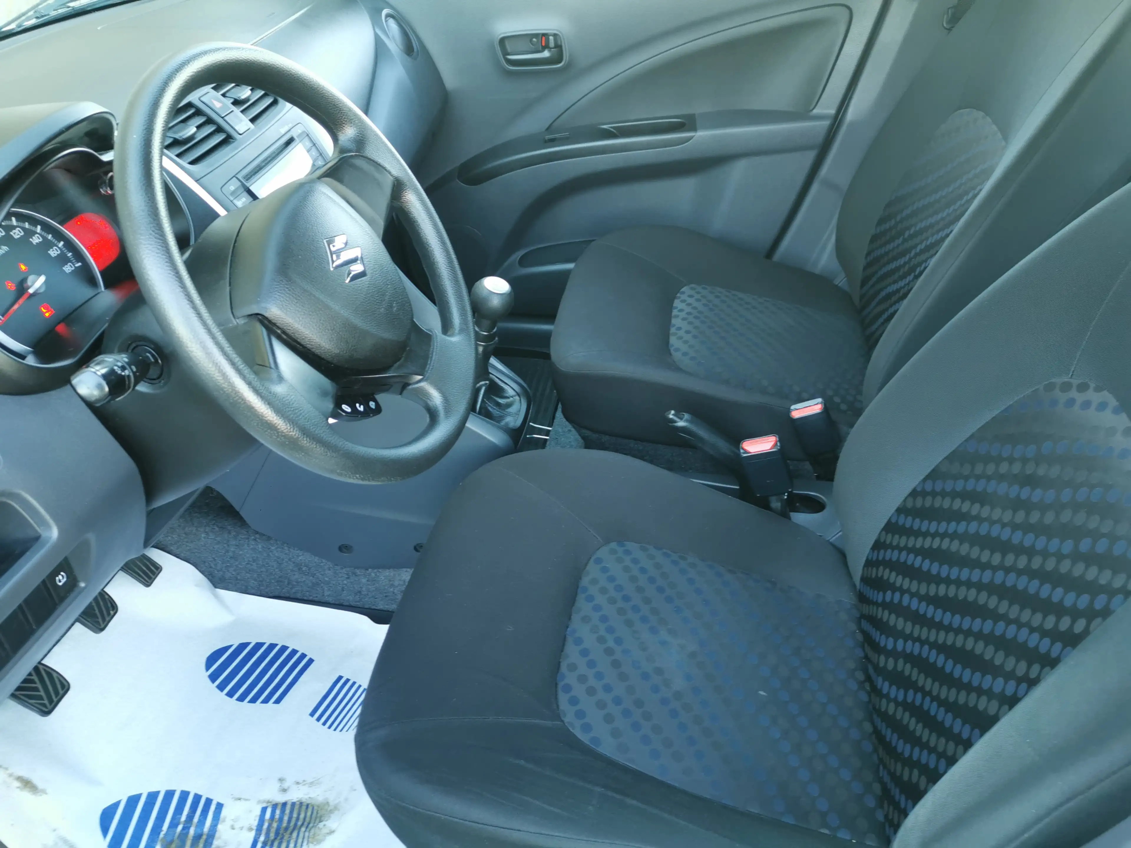 Suzuki Celerio Celerio 1.0i GL Airco — photo 11