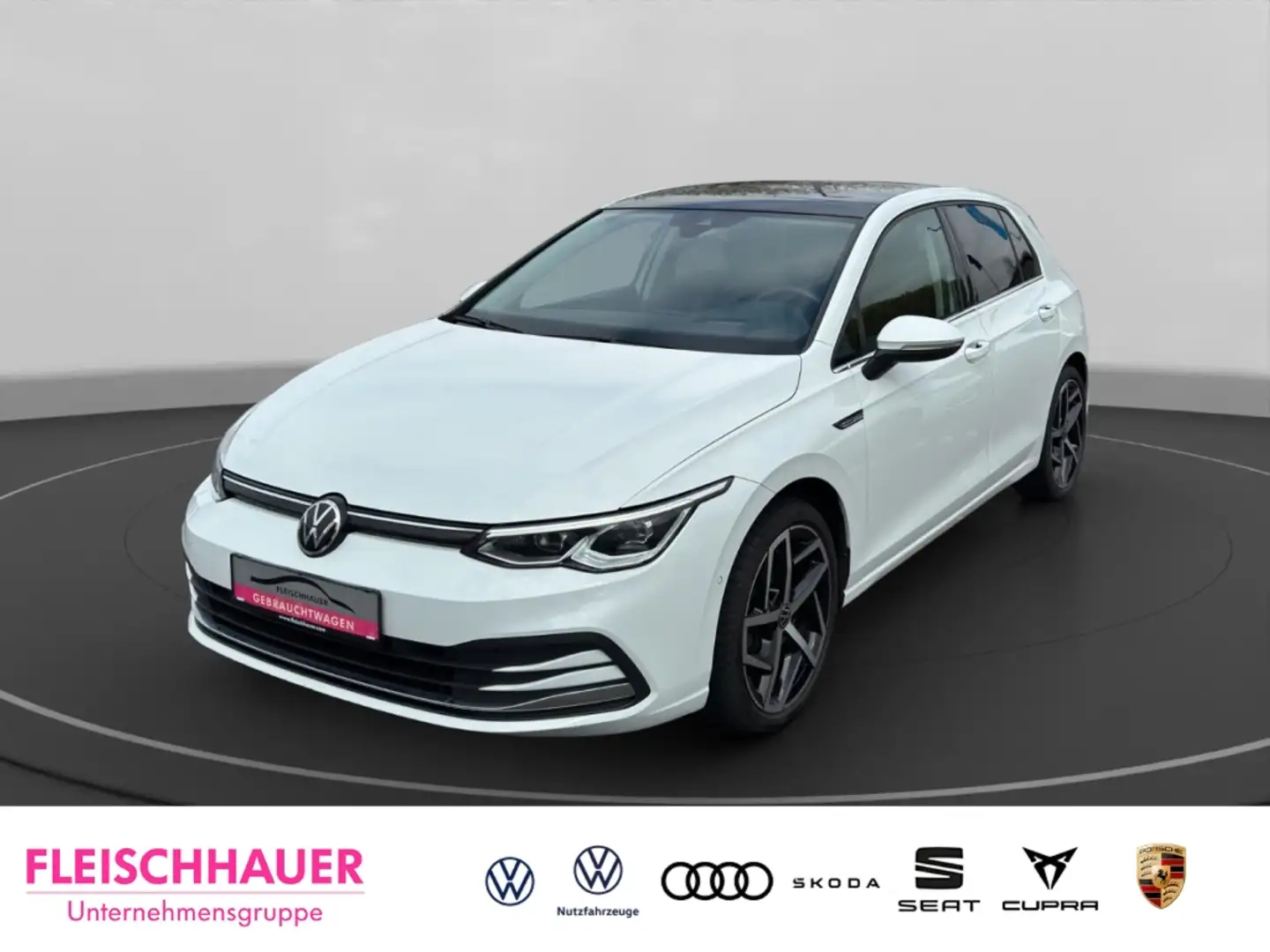 Volkswagen Golf VIII Style 1,5 TSI HUD+ StandHZG+PANO+NAVI Wit - 1