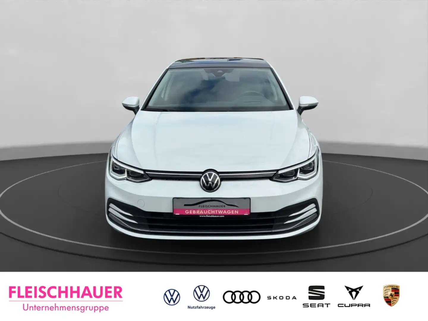 Volkswagen Golf VIII Style 1,5 TSI HUD+ StandHZG+PANO+NAVI Wit - 2