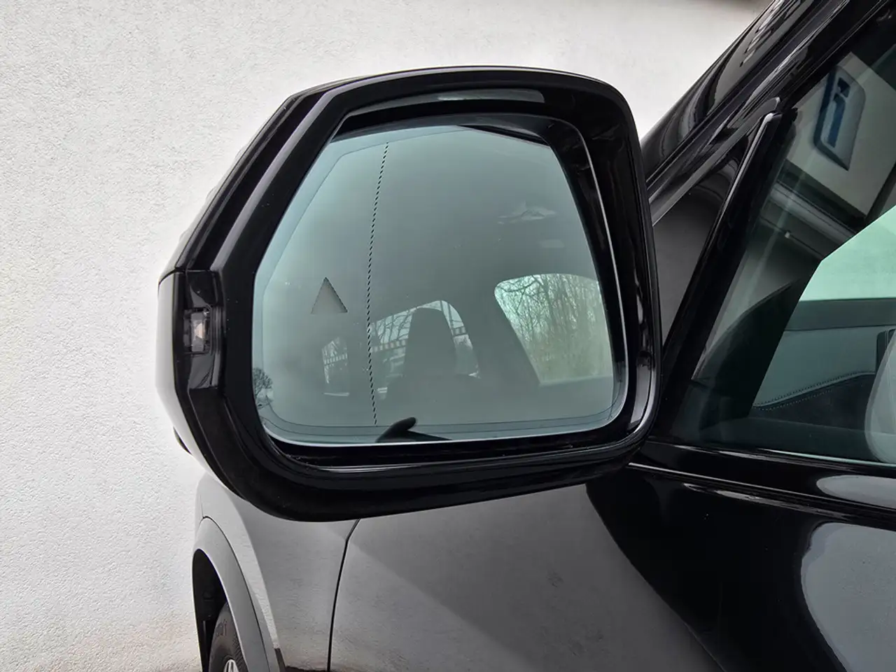 BMW iX1 xDrive30 Navi Tempom.aktiv Bluetooth PDC HeadUp 11