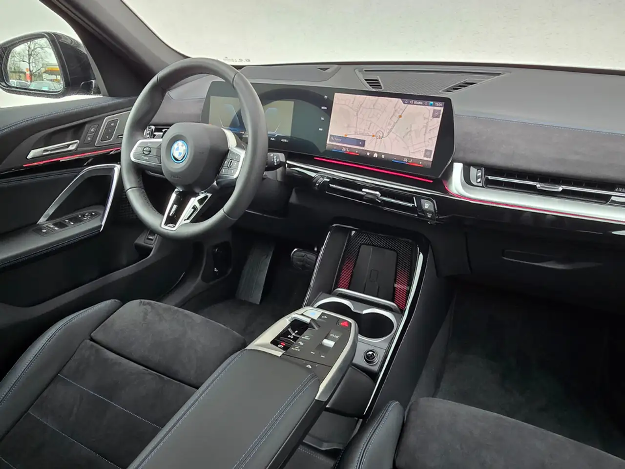 BMW iX1 xDrive30 Navi Tempom.aktiv Bluetooth PDC HeadUp 5