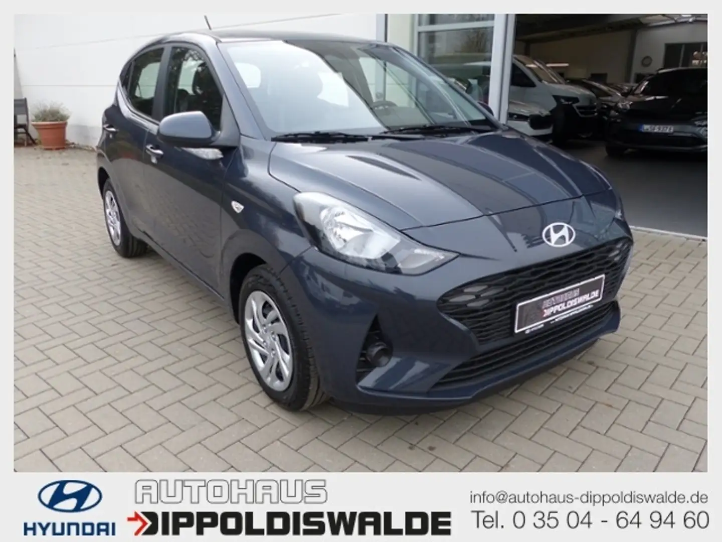 Hyundai i10 1.0 Select *Navi*ZV*Klima* Grau - 1