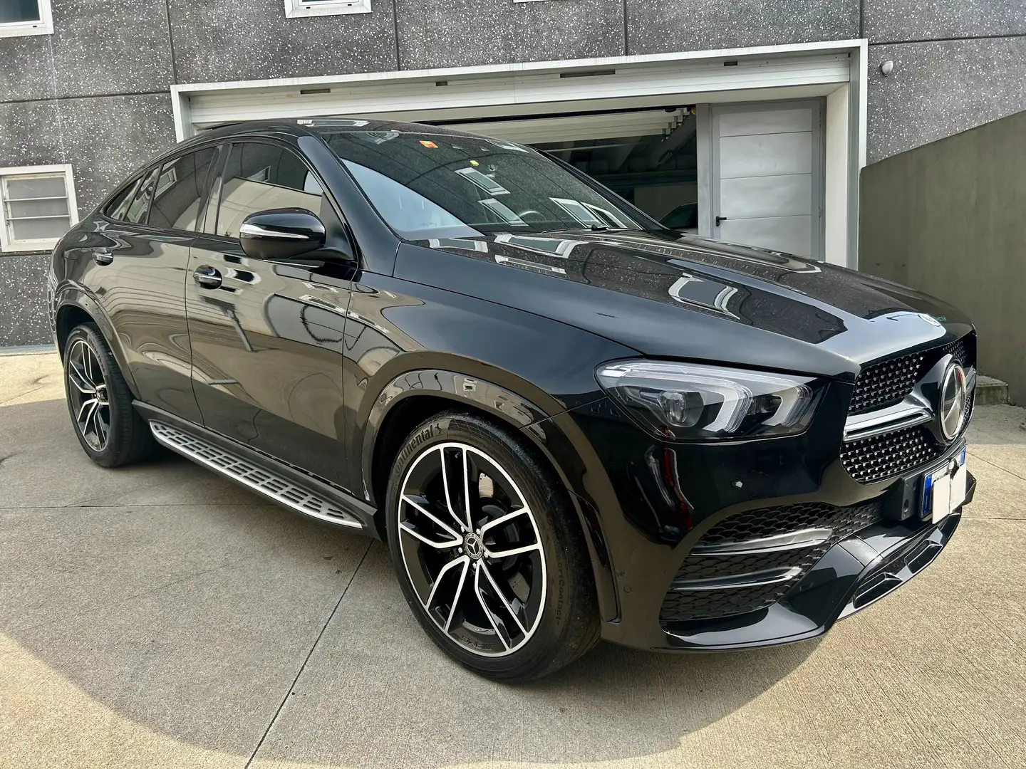 Mercedes-Benz GLE 400 d 4MATIC Coupé AMG PREMIUM R22 PREZZO +IVA Schwarz - 1