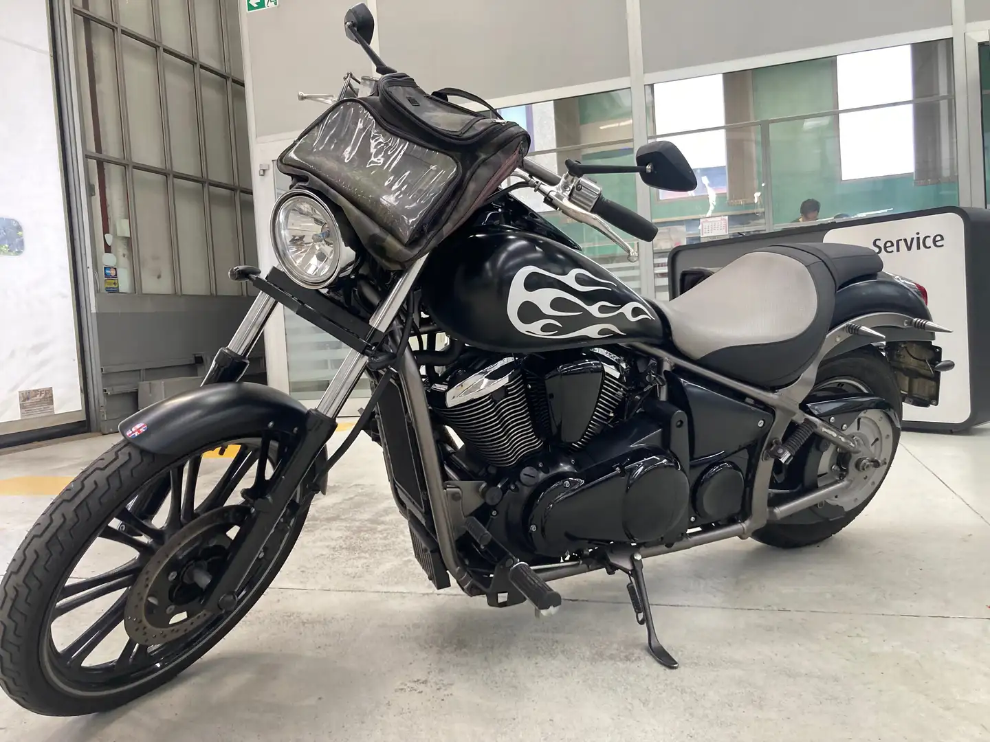 Kawasaki VN 900 CUSTOM ACCESSORIATA Negro - 2