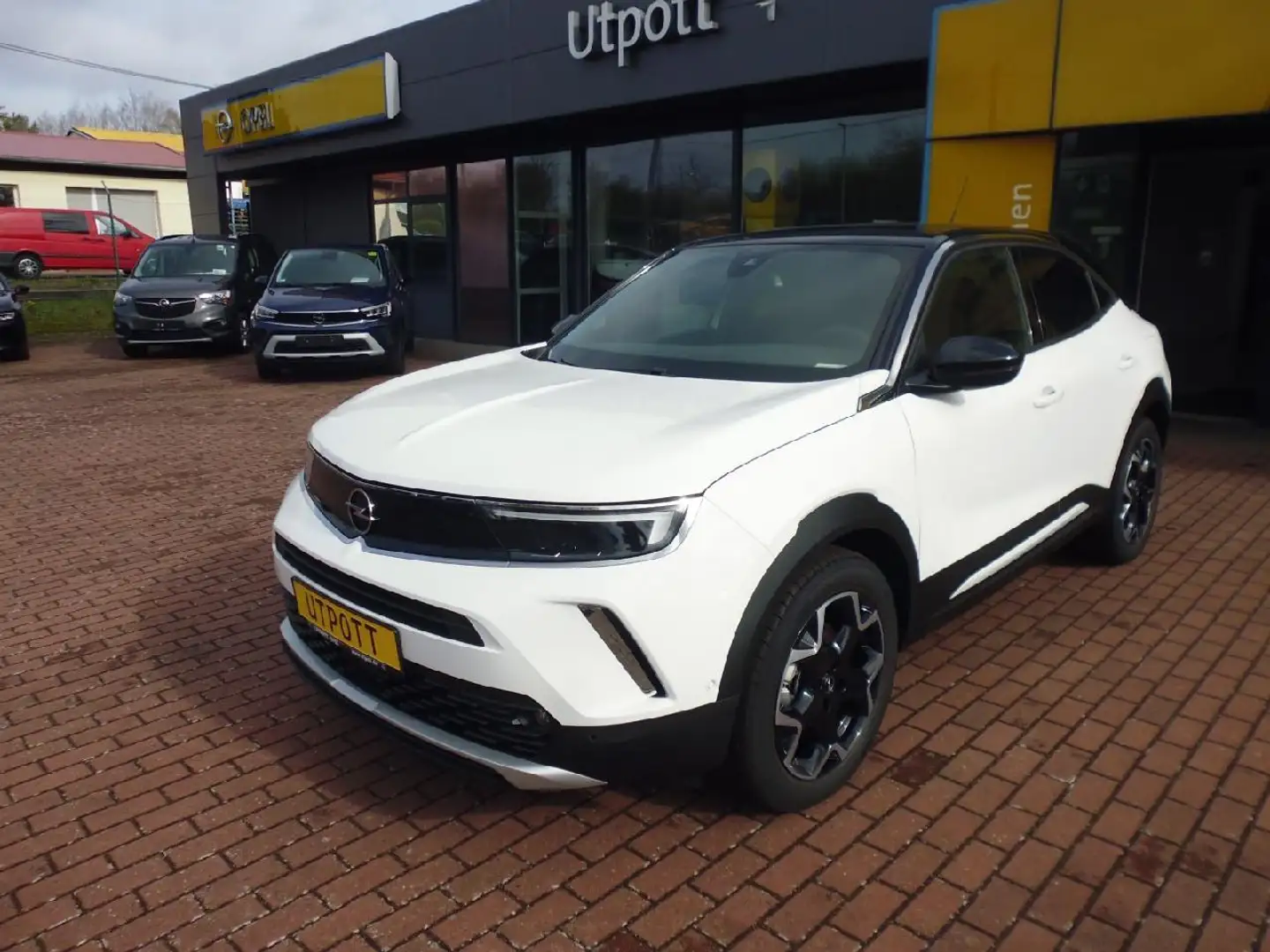 Opel Mokka-E e Ultimate Weiß - 1