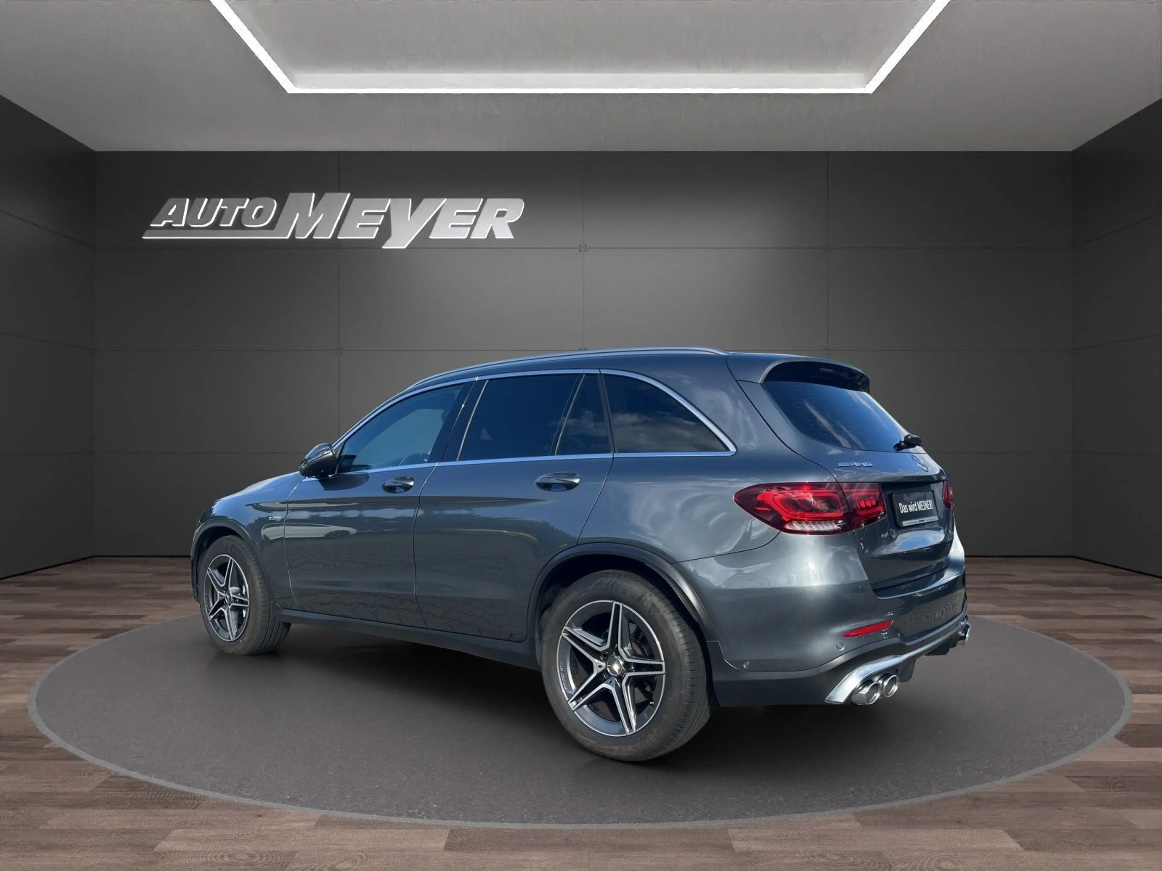 Mercedes-Benz GLC 43 AMG 4M FAHRASSI+AHK+MBEAM+PERF-AGA+MEMORY — photo 4