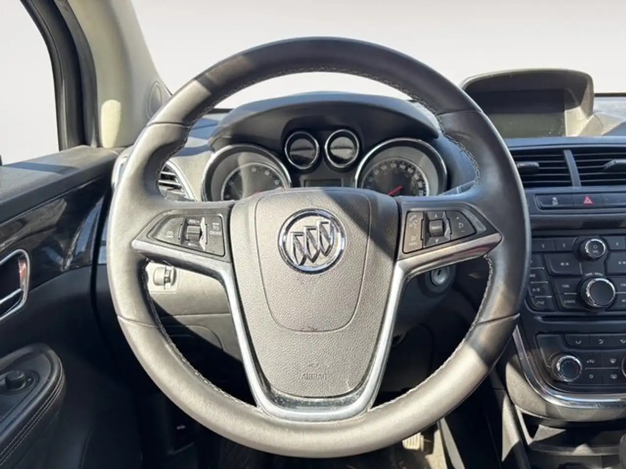 Buick Encore снимка Buick Encore