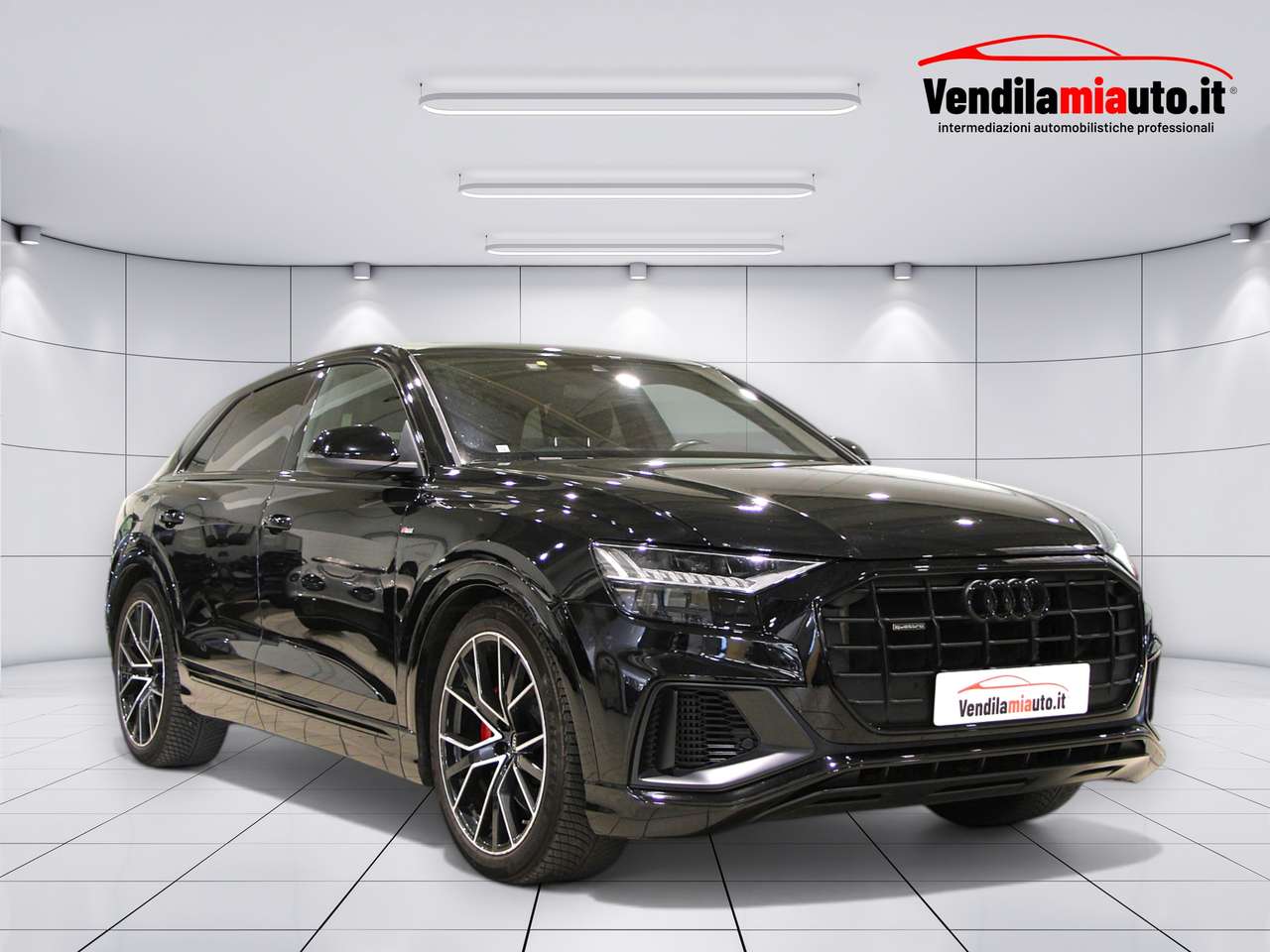 Audi Q8 60 3.0 tfsi e S line Plus quattro tiptronic