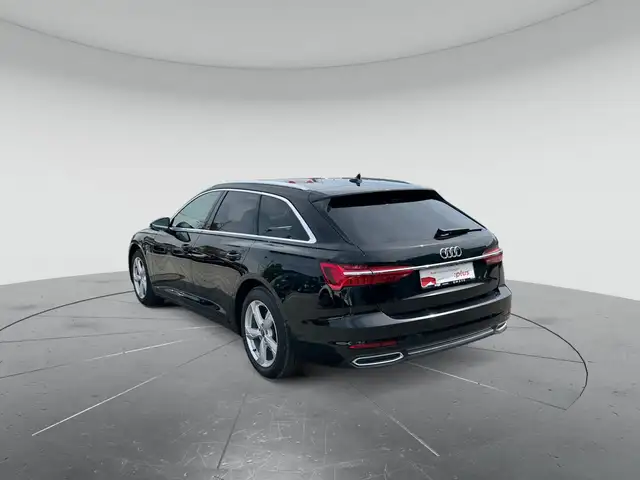 Audi A6 view 3