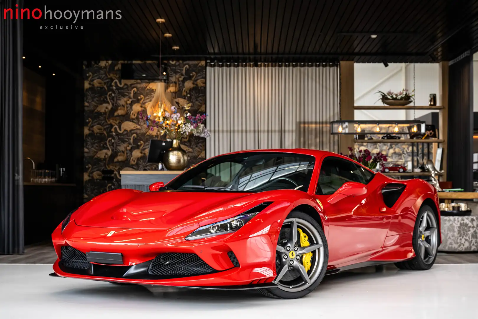 Ferrari F8 Tributo 3.9 V8 HELE | Lifting | Daytona Racing Seats | Car Червоний - 1