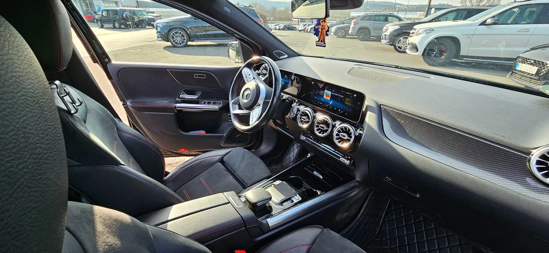 Mercedes-Benz B 250 B 250 7G-DCT AMG Line Чёрный - 1