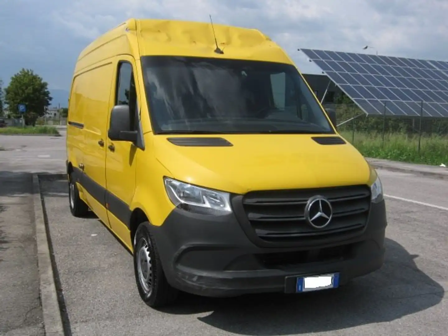 Mercedes-Benz Sprinter 311 CDI F39/33 Passo Medio tetto Alto Giallo - 2