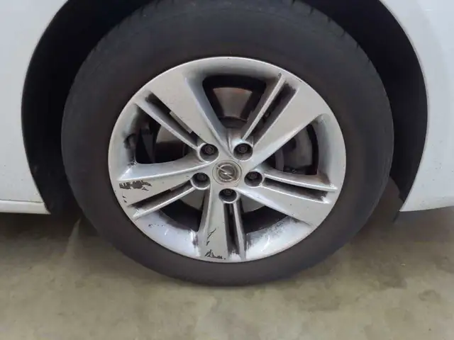 Opel Insignia view 13