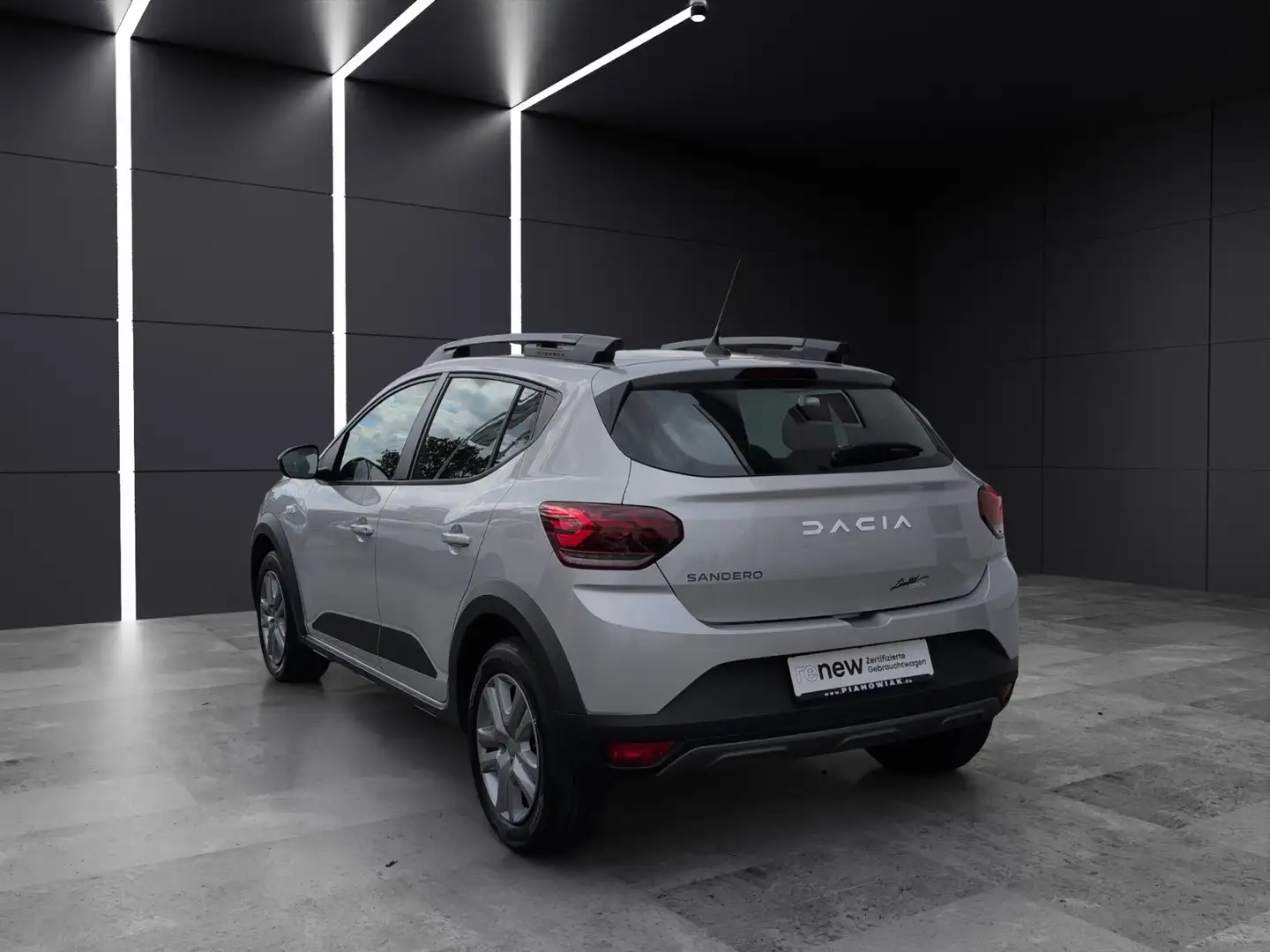 Dacia Sandero Stepway Expression TCe 100 ECO-G Navi Sitzheizung  Grau - 2